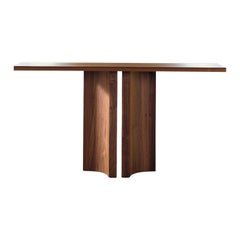 Console sculpturale en chêne massif brun chaud - Aperta by Mokko
