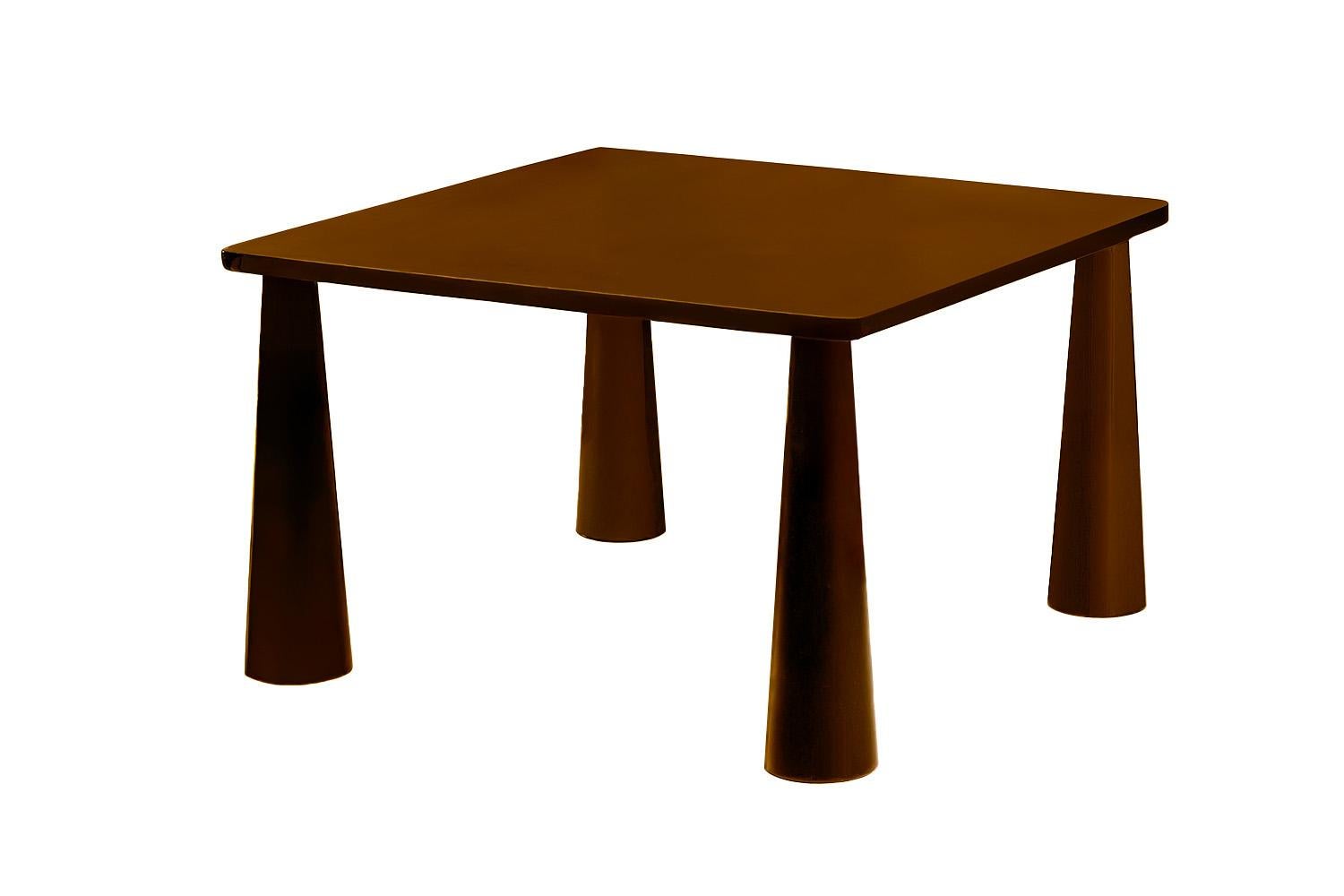 Portugais Sculpturale Table de salle à manger contemporaine laquée noir Trance en vente