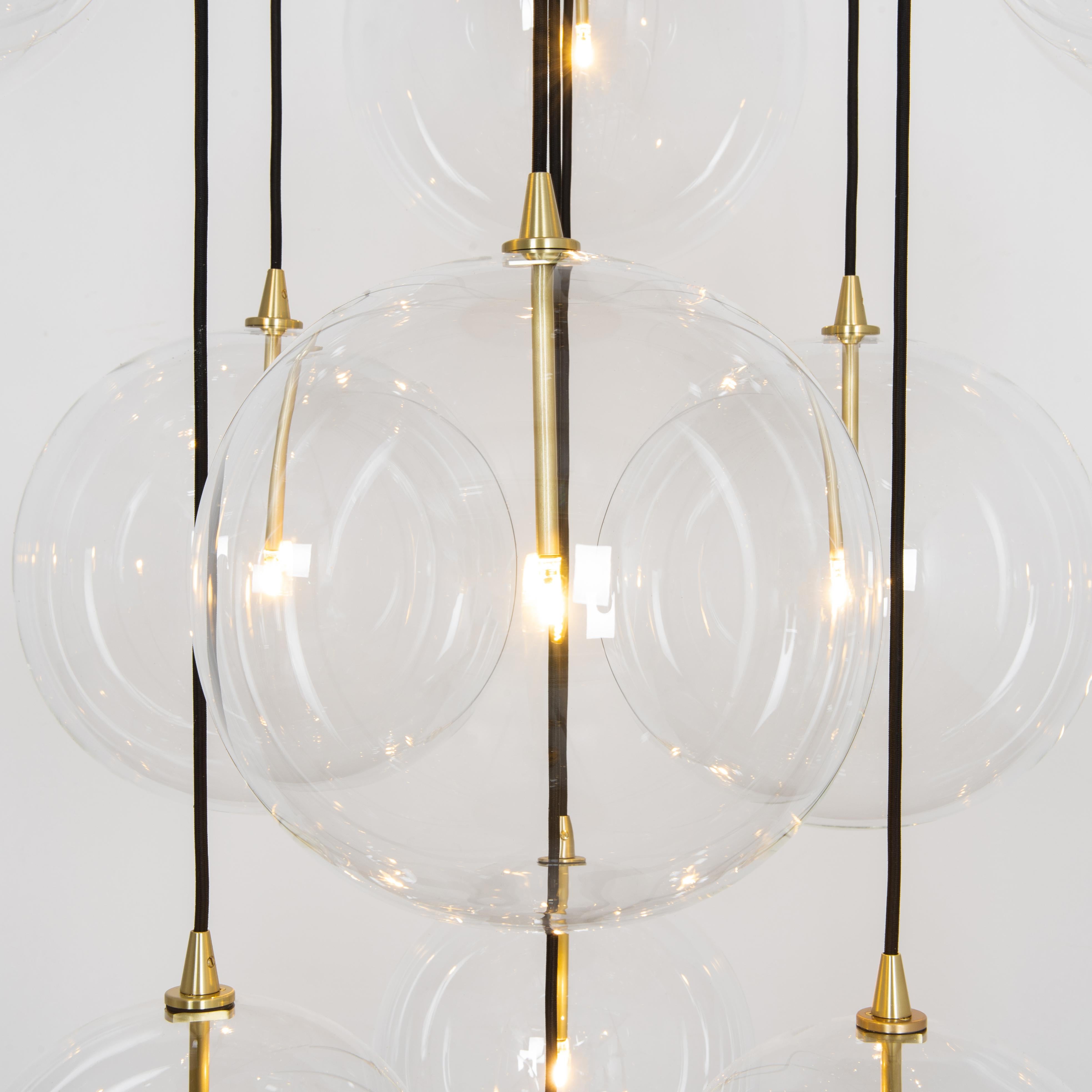 Cluster 13 Mix Brass Chandelier by Schwung In New Condition In Geneve, CH