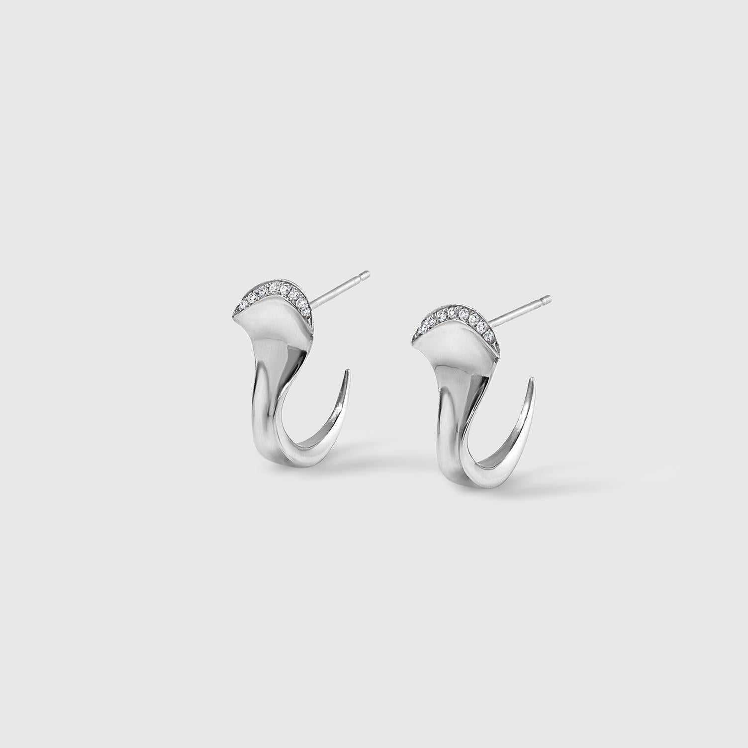 platinum earrings tanishq