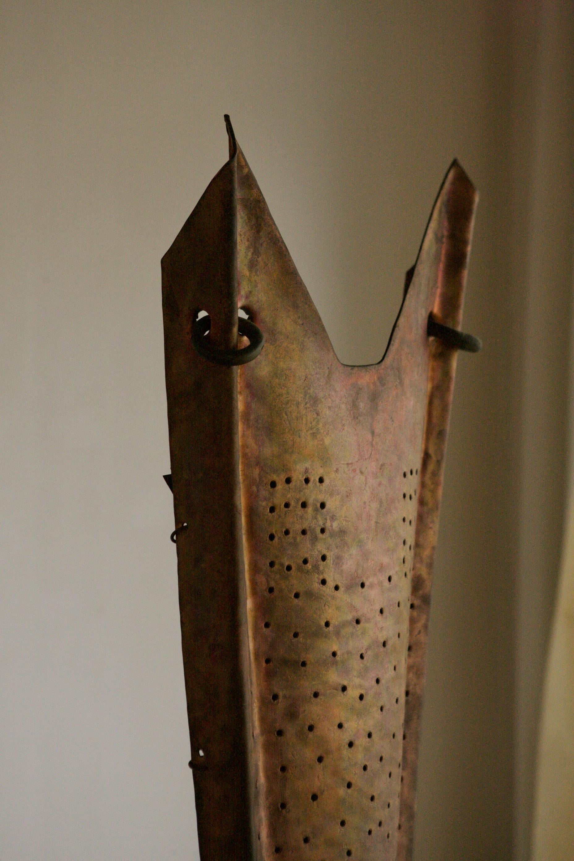 Sculptural Copper Brutalist Floor Lamp In Good Condition For Sale In London, GB