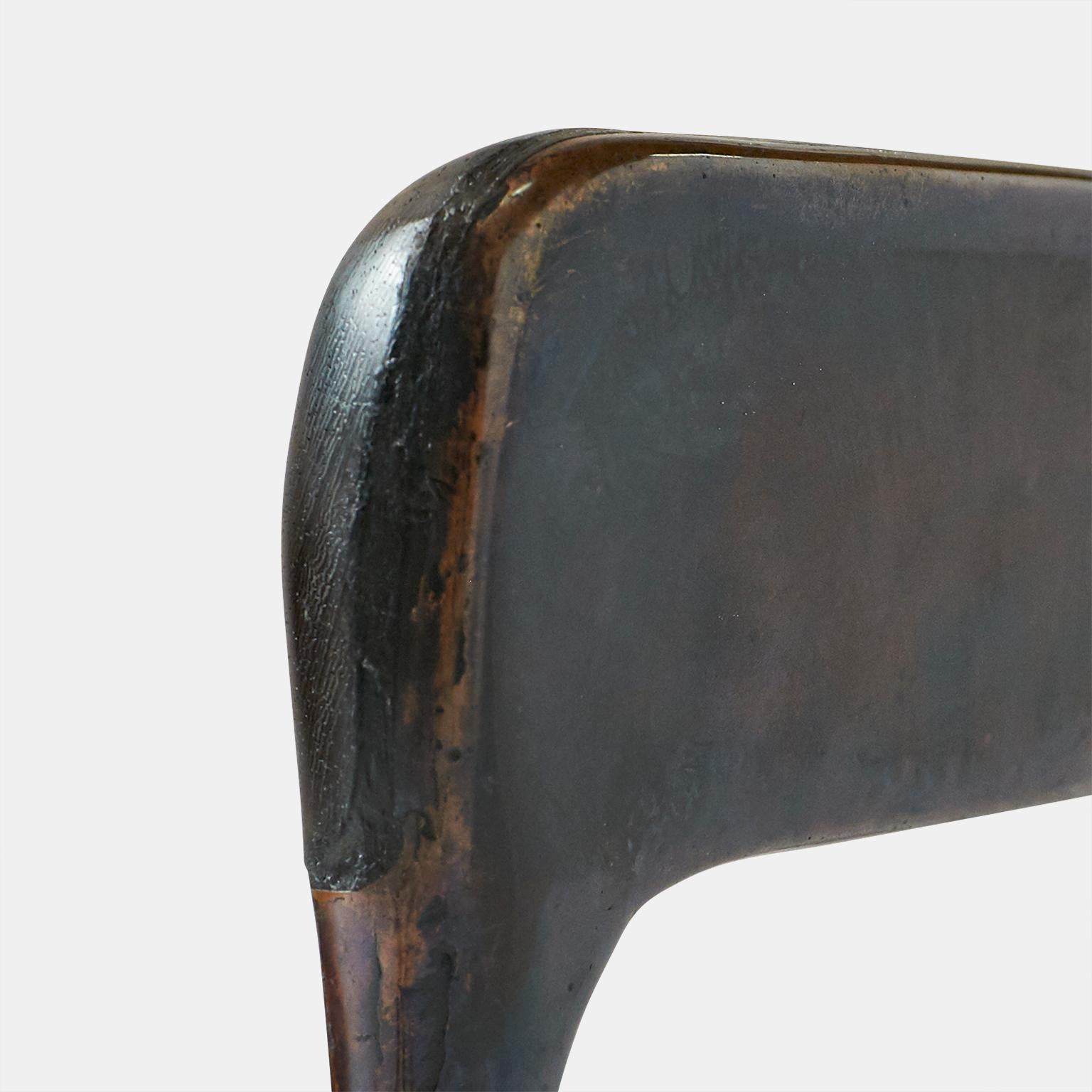 Cuivre Chaise d'appoint sculpturale en cuivre et wengé de Valentin Loellmann en vente