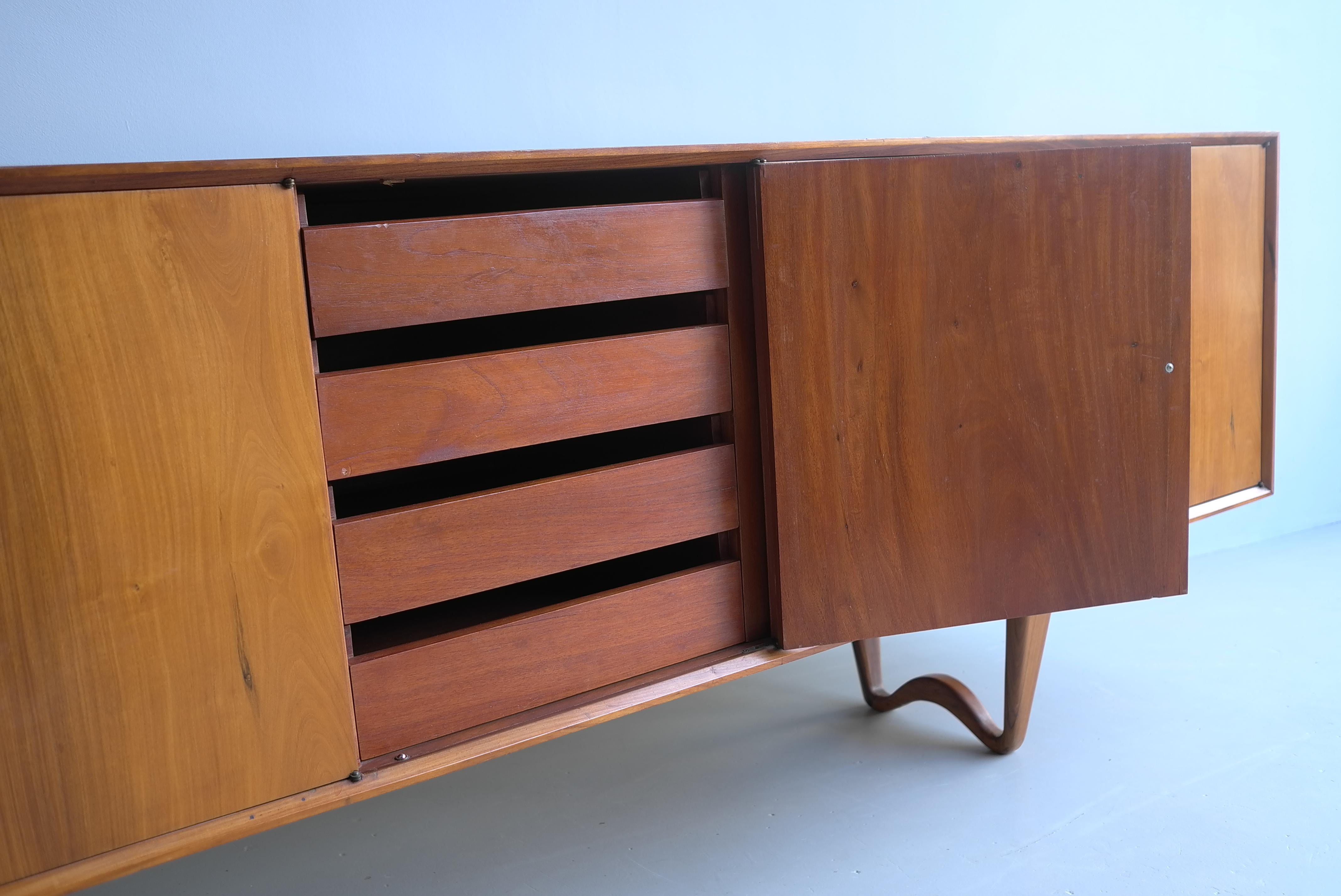 Sculptural Credenza-Sideboard by Giuseppe Scapinelli , Brazil 1950s 4