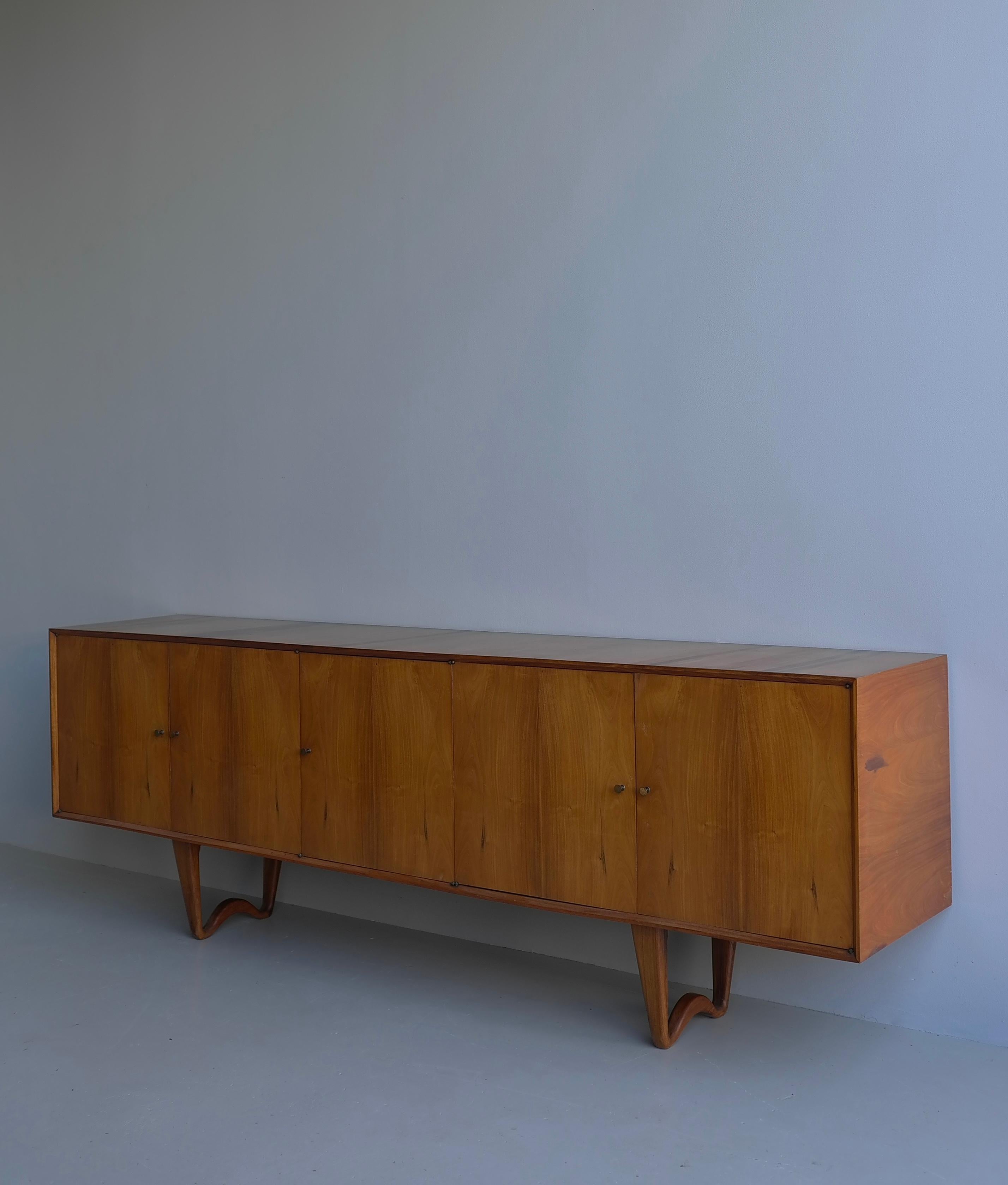 Wood Sculptural Credenza-Sideboard by Giuseppe Scapinelli , Brazil 1950s