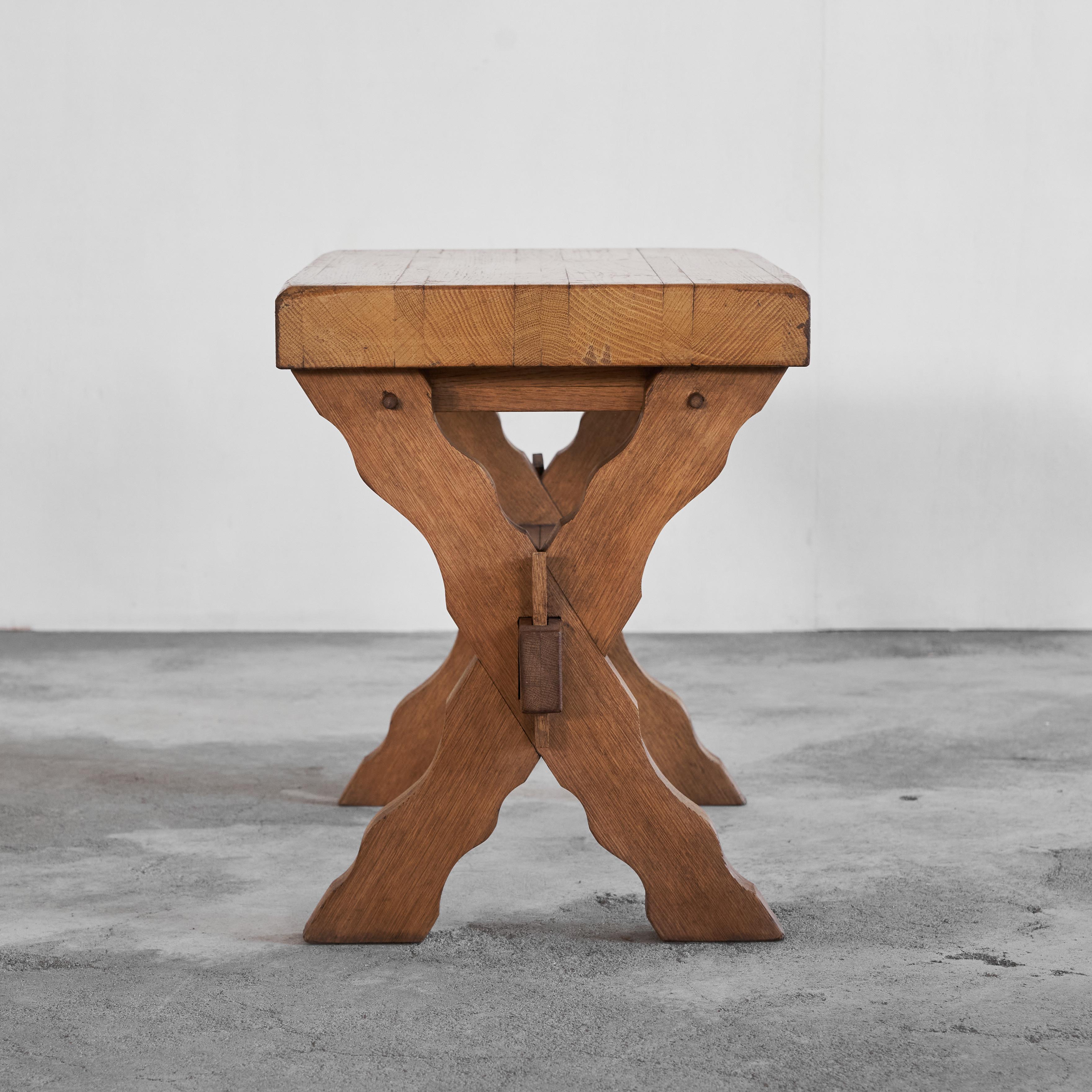 Unknown Sculptural Cross Legged Side Table in Solid Wood 1940s For Sale