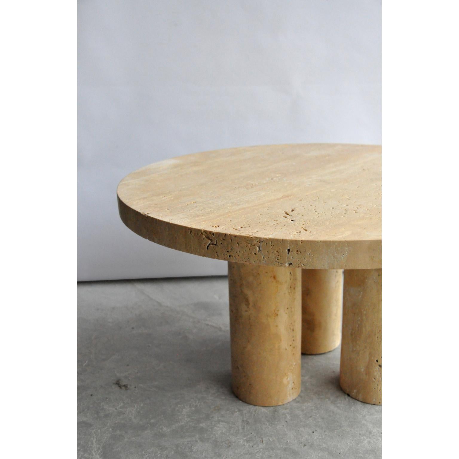 Sculptural Cuddle Coffee Table 54 by Pietro Franceschini In New Condition For Sale In Geneve, CH