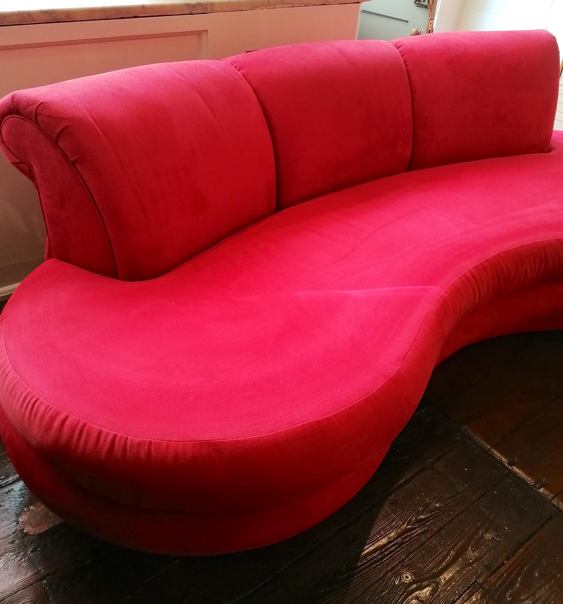 Ultrasuede Sculptural curved cloud sofa by Adrian Pearsall for Comfort Designs, USA 1980s. 