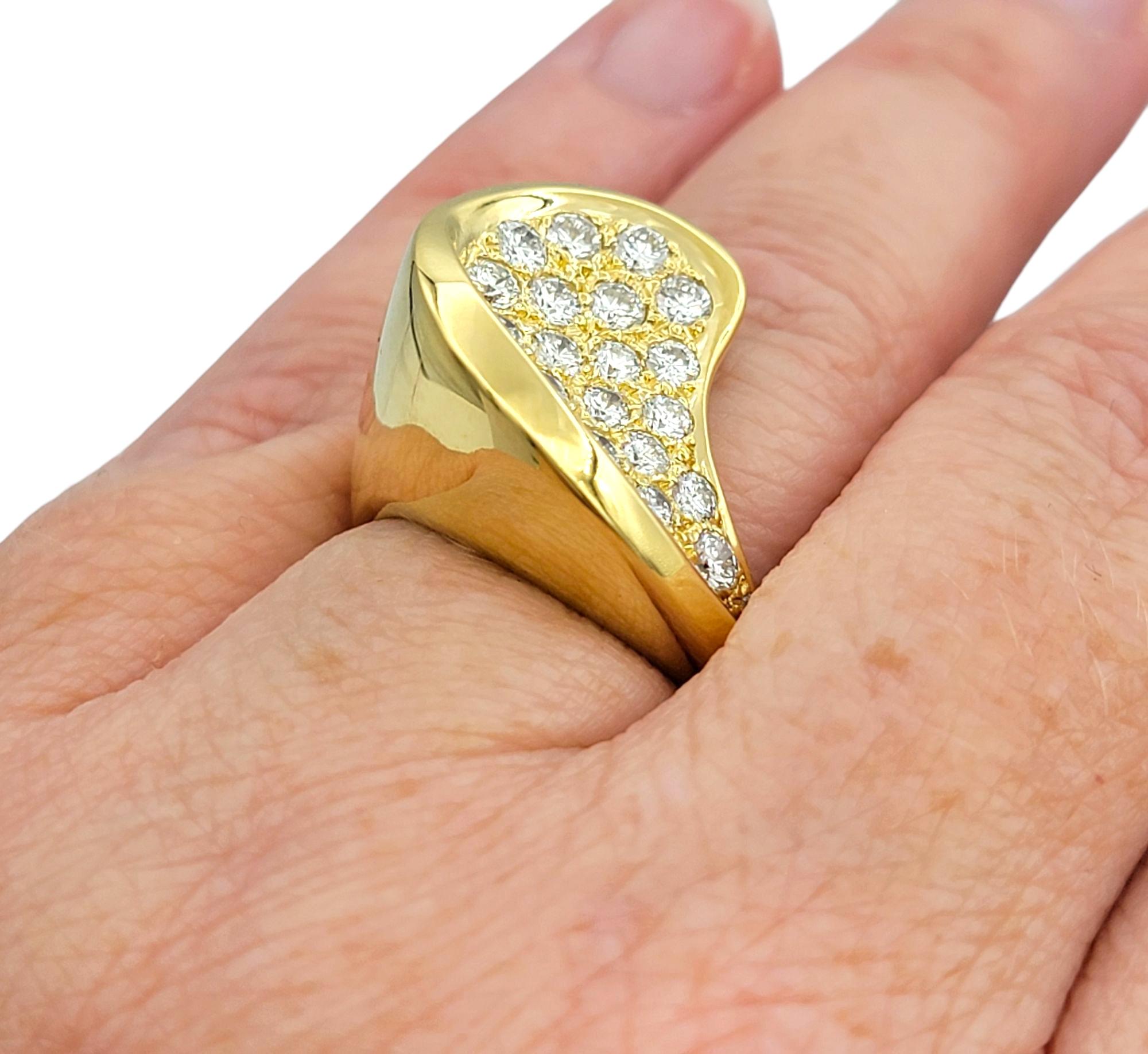 Sculptural Curved Pavé Diamond Cocktail Ring in 18 Karat Yellow Gold, E-F / VS1 For Sale 6