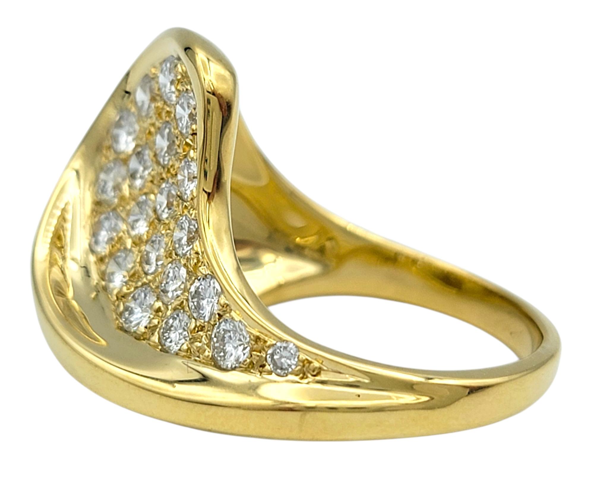 Round Cut Sculptural Curved Pavé Diamond Cocktail Ring in 18 Karat Yellow Gold, E-F / VS1 For Sale