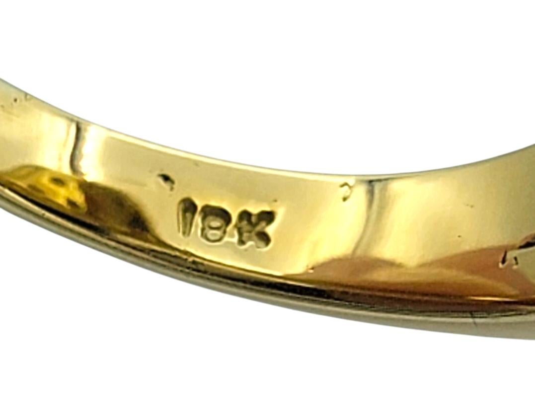 Sculptural Curved Pavé Diamond Cocktail Ring in 18 Karat Yellow Gold, E-F / VS1 For Sale 3