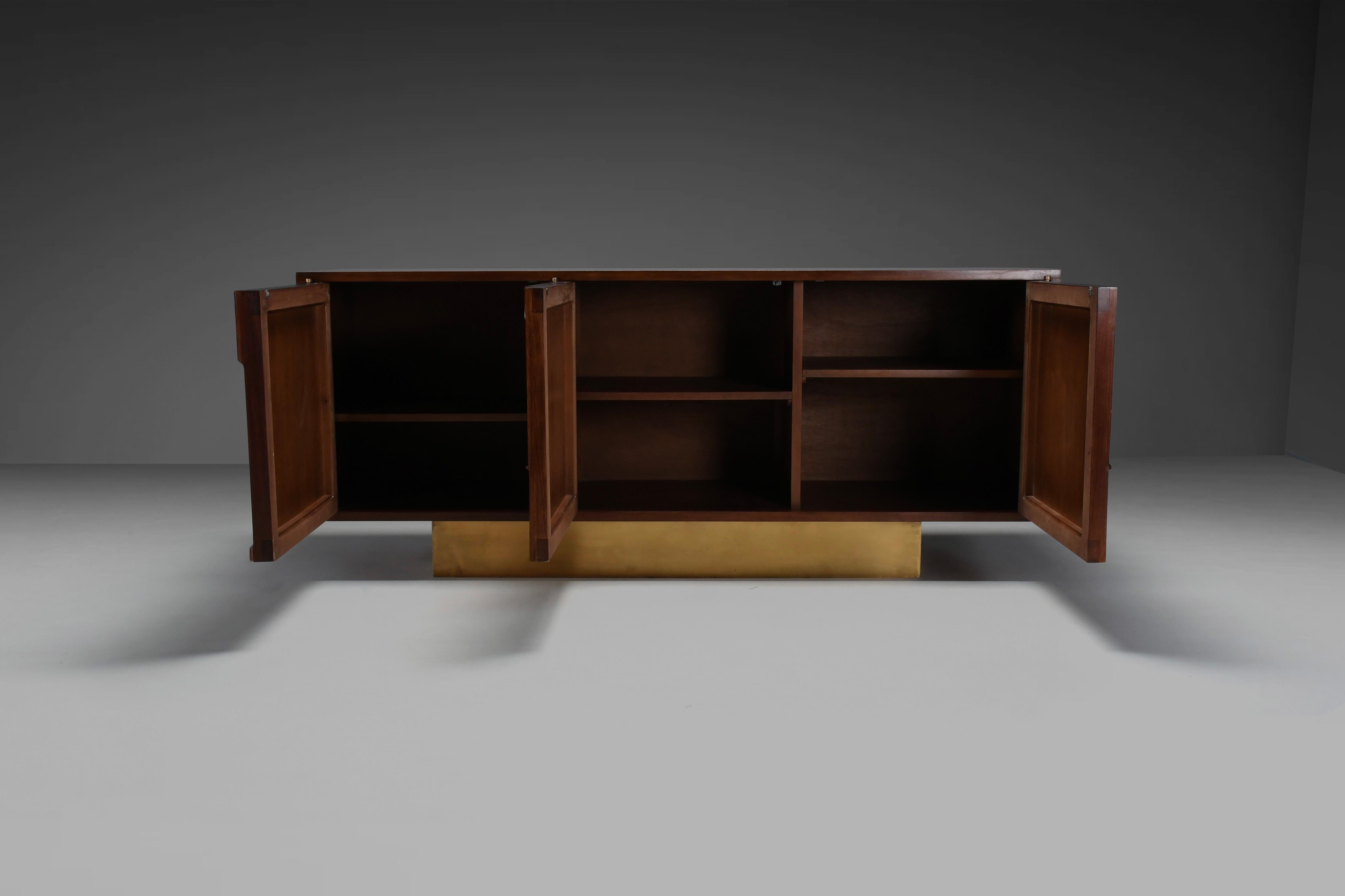 20th Century Sculptural Curved Wooden Sideboard in the style of Michael Coffey For Sale