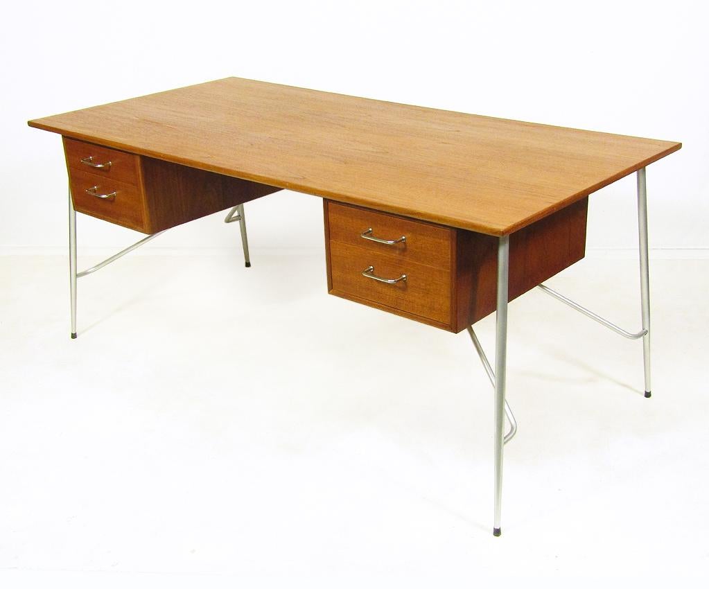 Scandinavian Modern Sculptural Danish 1960s Teak Desk by Borge Mogensen