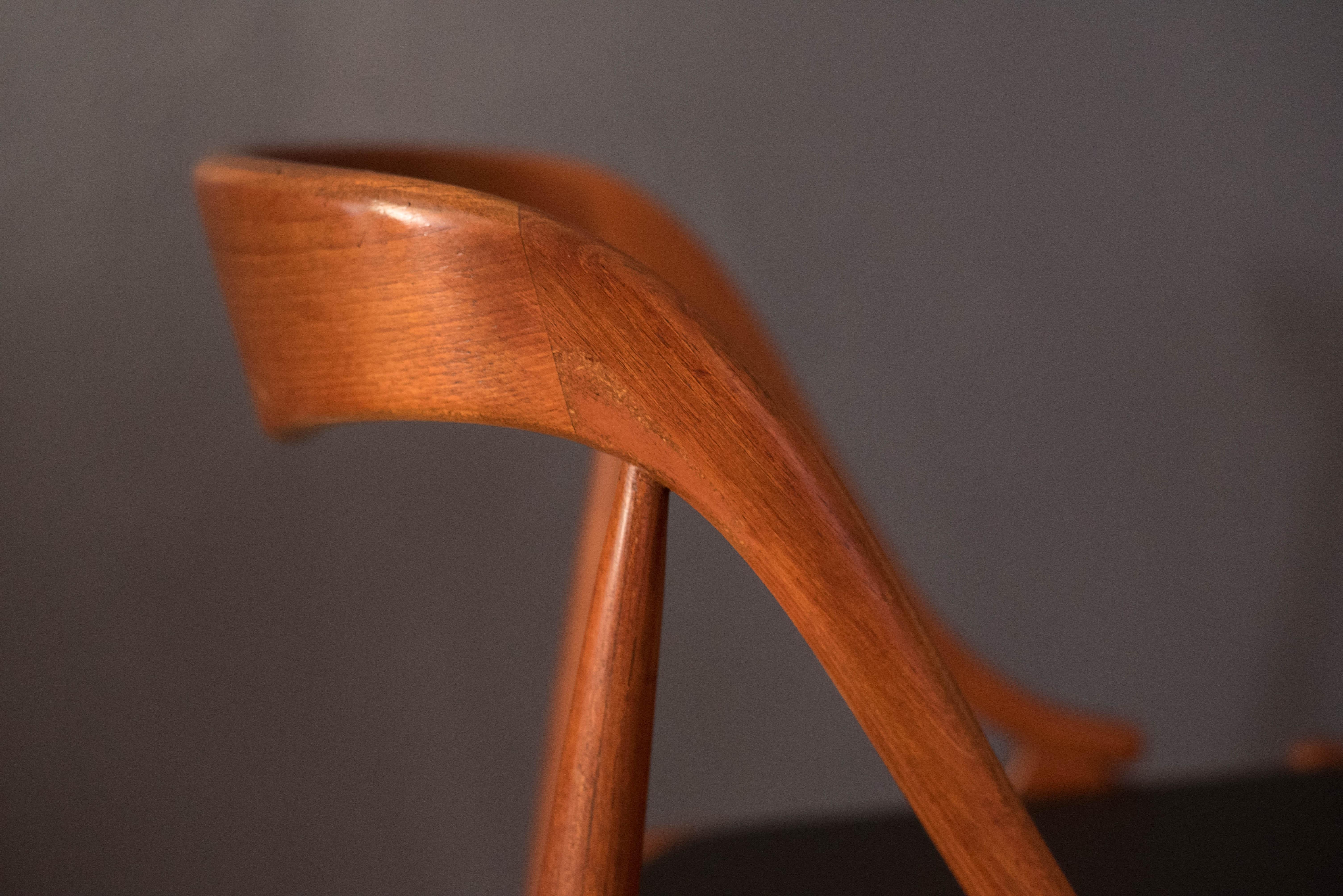 Sculptural Danish Dining Chairs by Johannes Andersen 7