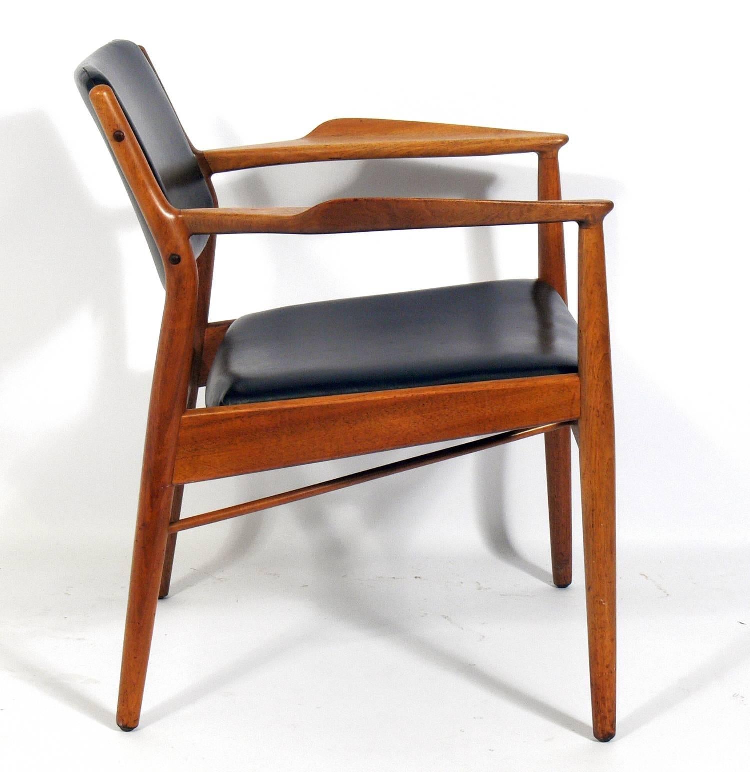 arne vodder chair