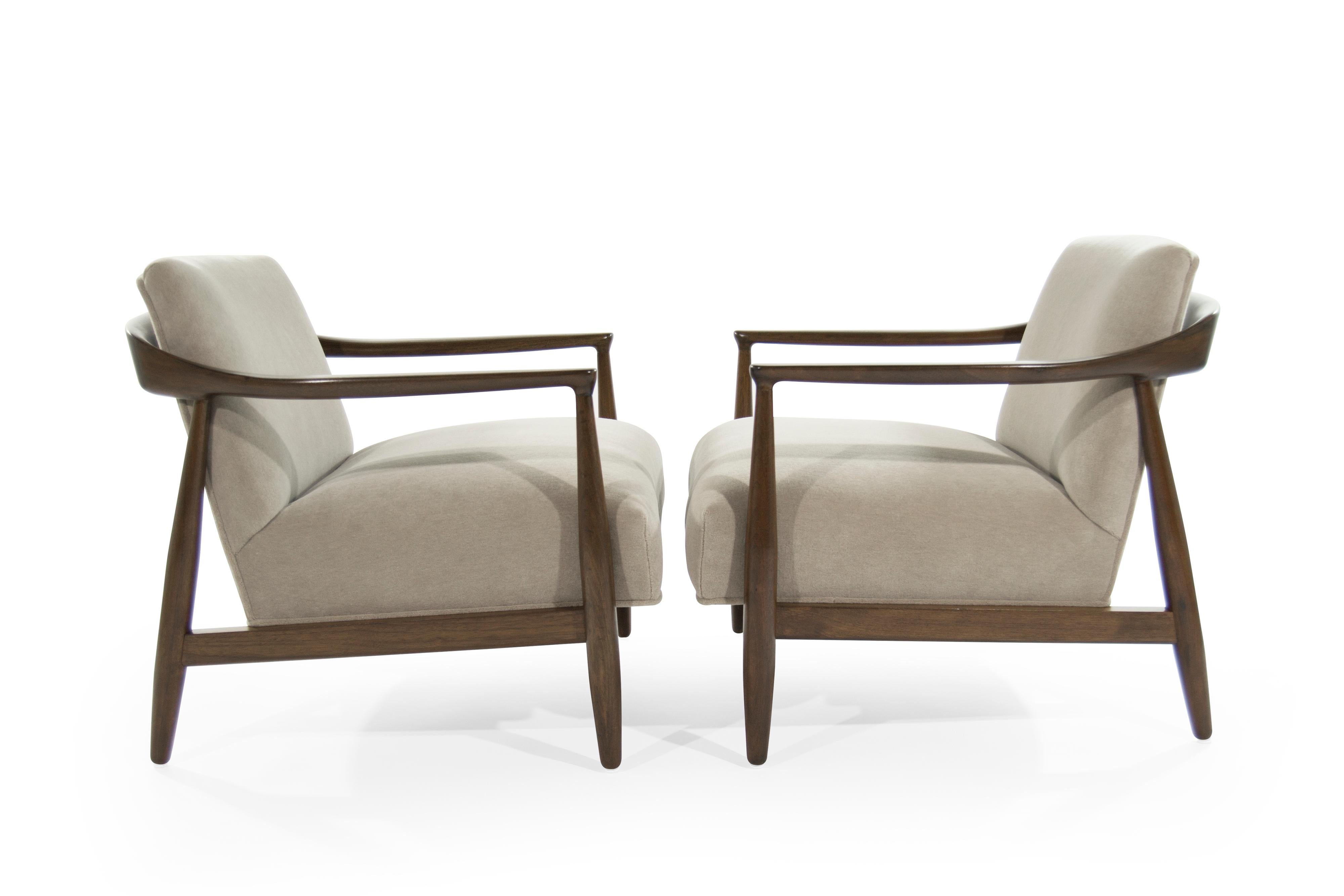 Scandinavian Modern Sculptural Danish Modern Lounge Chairs, 1950s