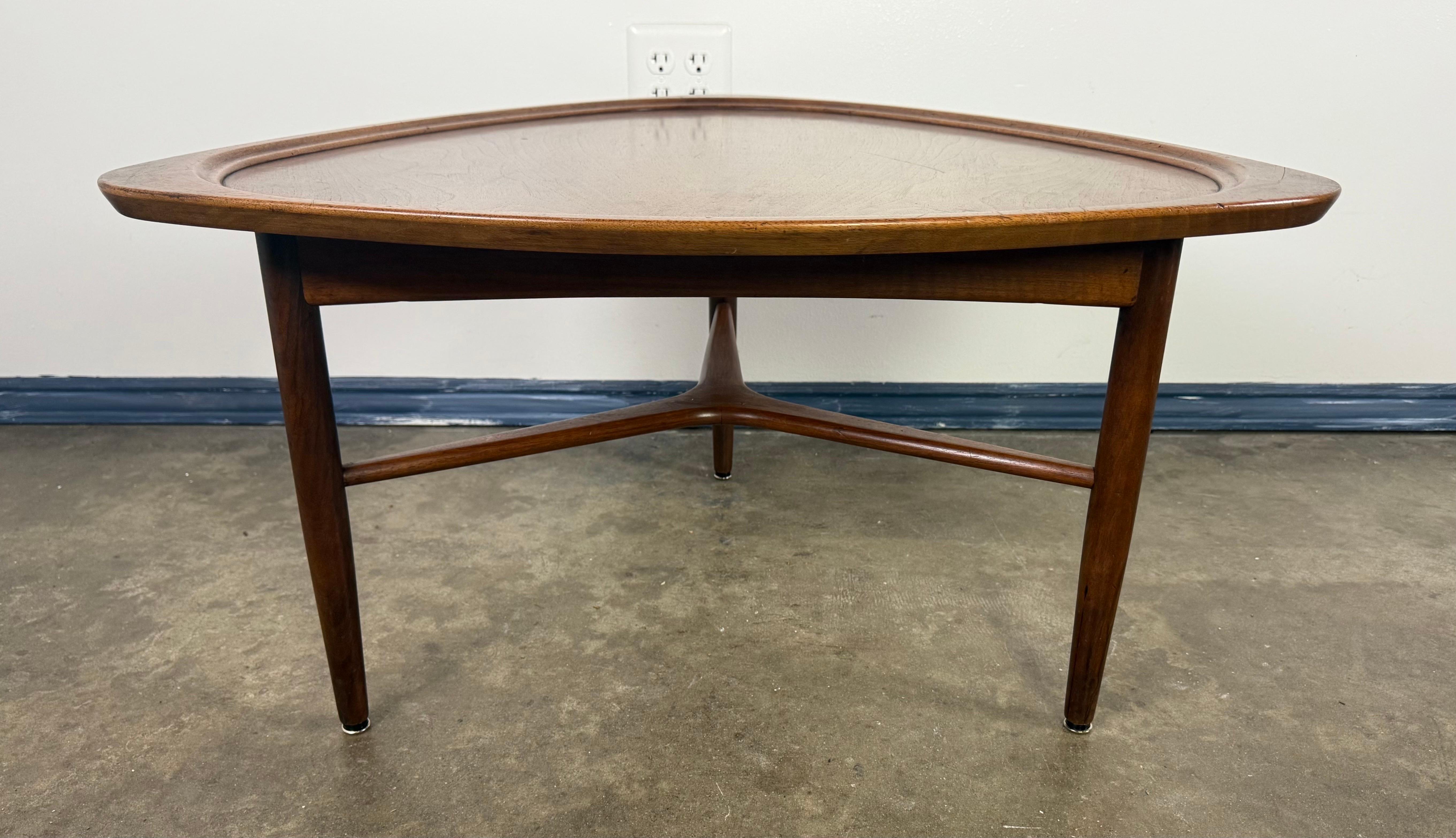 Sculptural Danish Modern Triangular Coffee Table For Sale 7