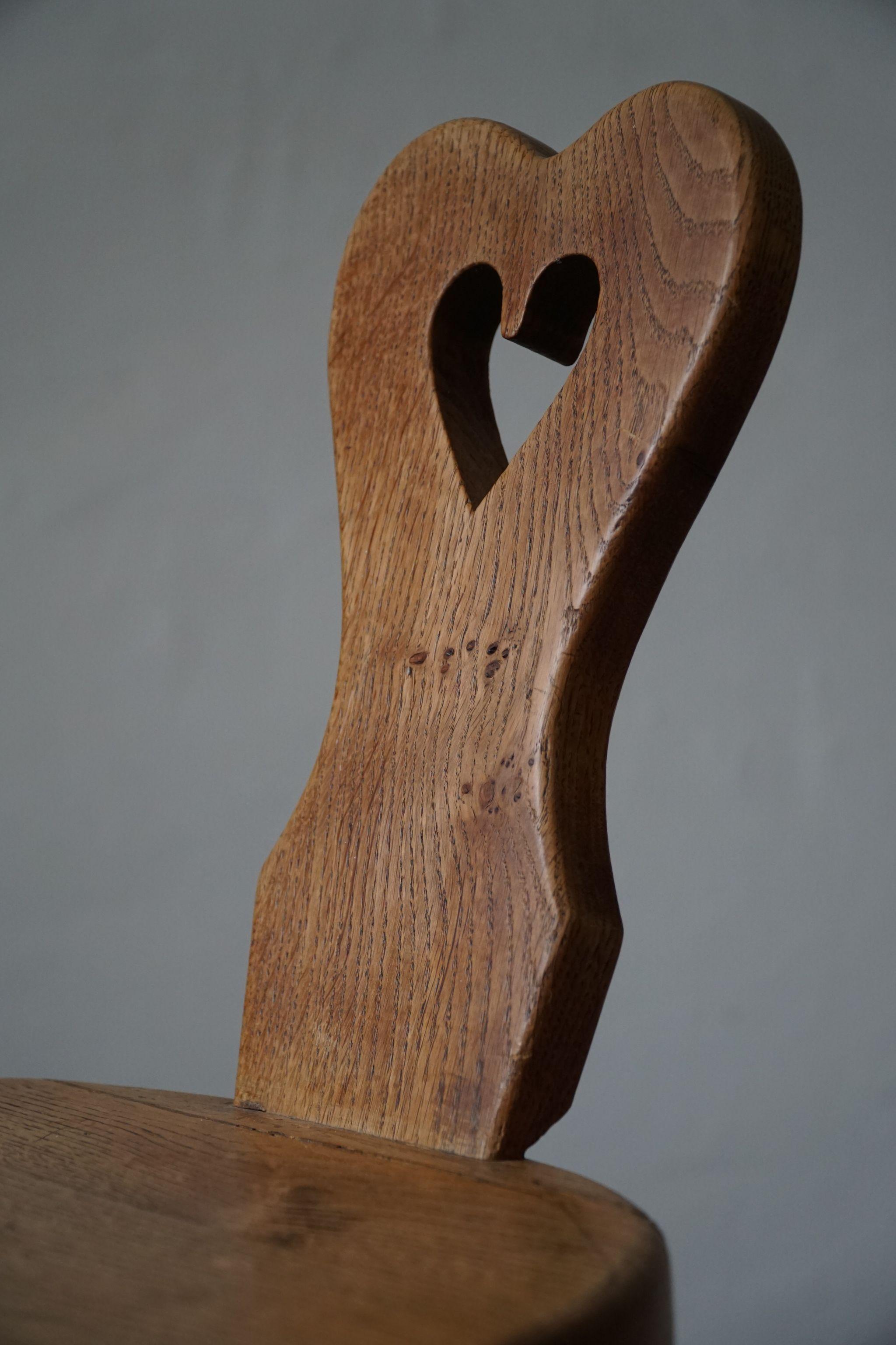Scandinavian Modern Sculptural Danish Primitive Tripod Heart Chair in Solid Oak, Early 20th Century