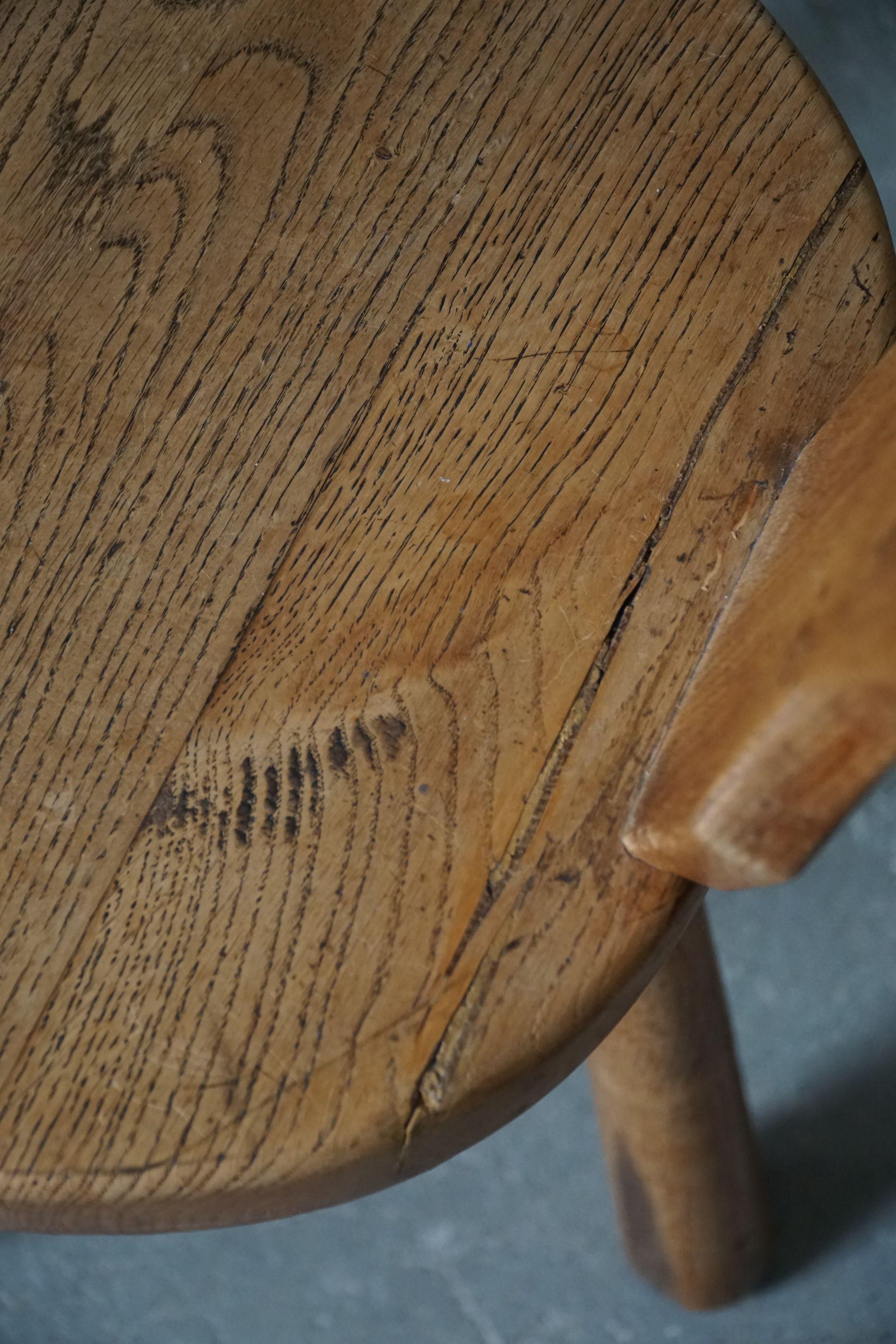 Sculptural Danish Primitive Tripod Heart Chair in Solid Oak, Early 20th Century In Good Condition In Odense, DK