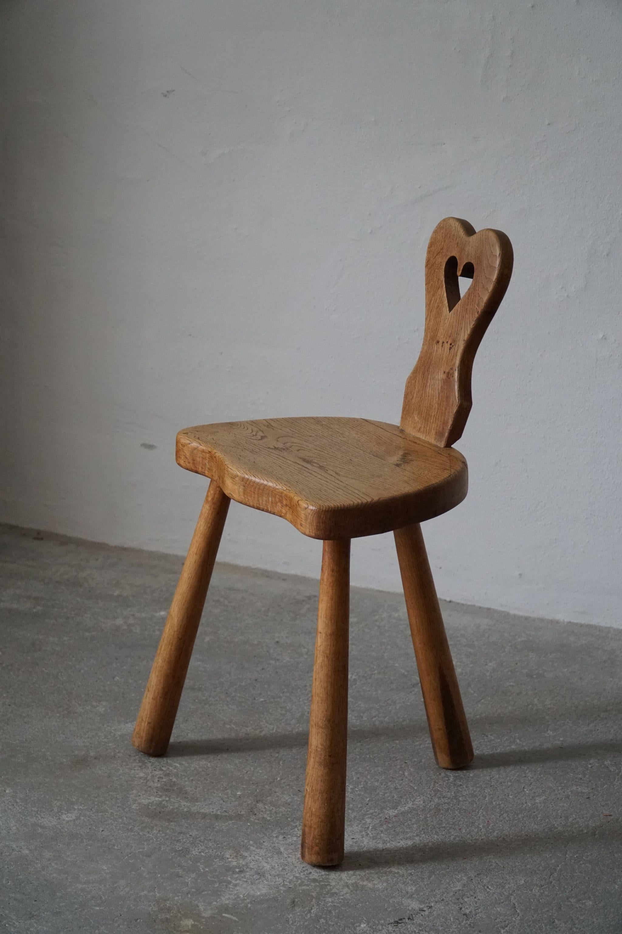 Sculptural Danish Primitive Tripod Heart Chair in Solid Oak, Early 20th Century 3