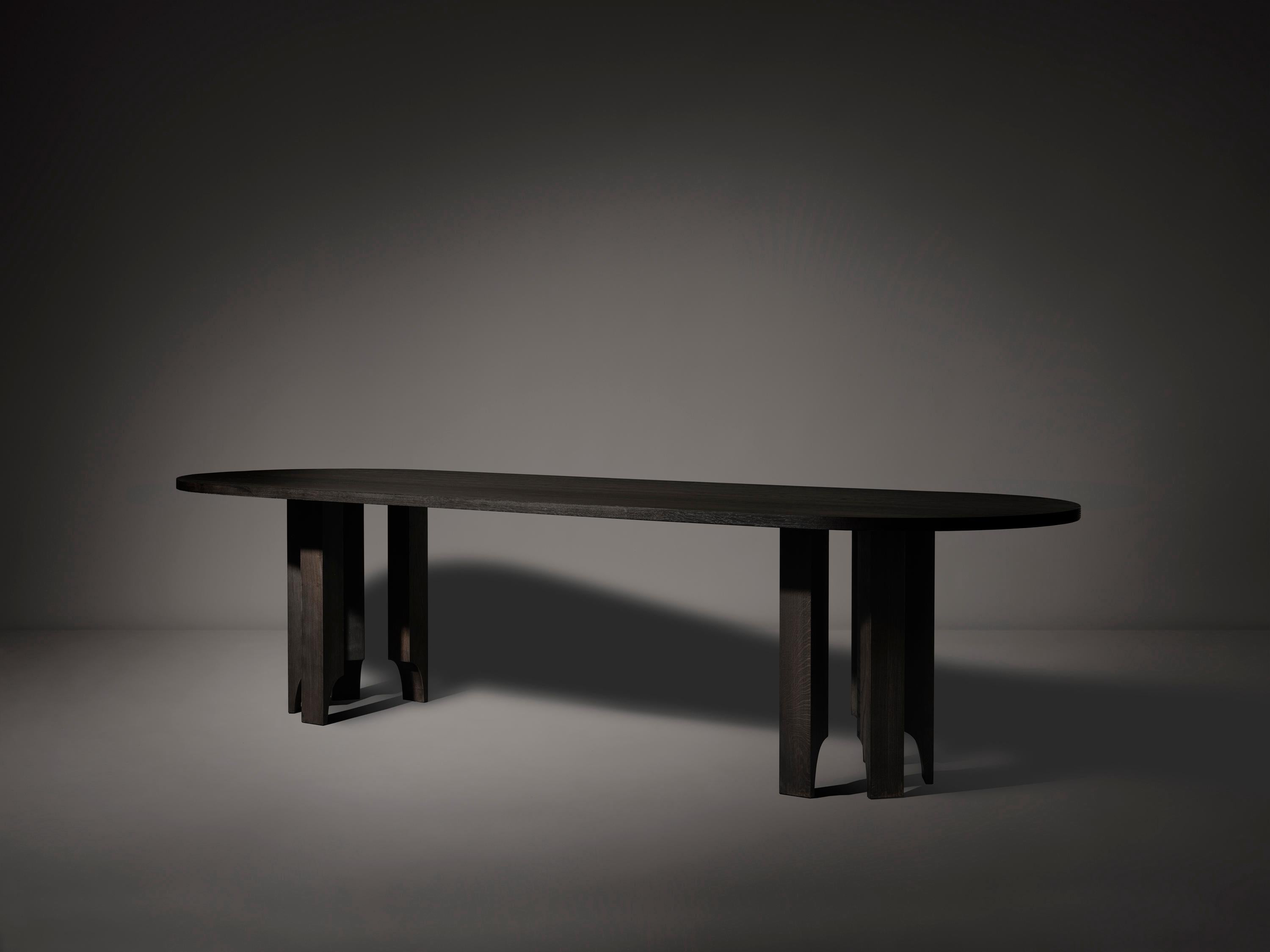 Brutalisme Sculpturale table à capsules Acer Brown foncé en vente