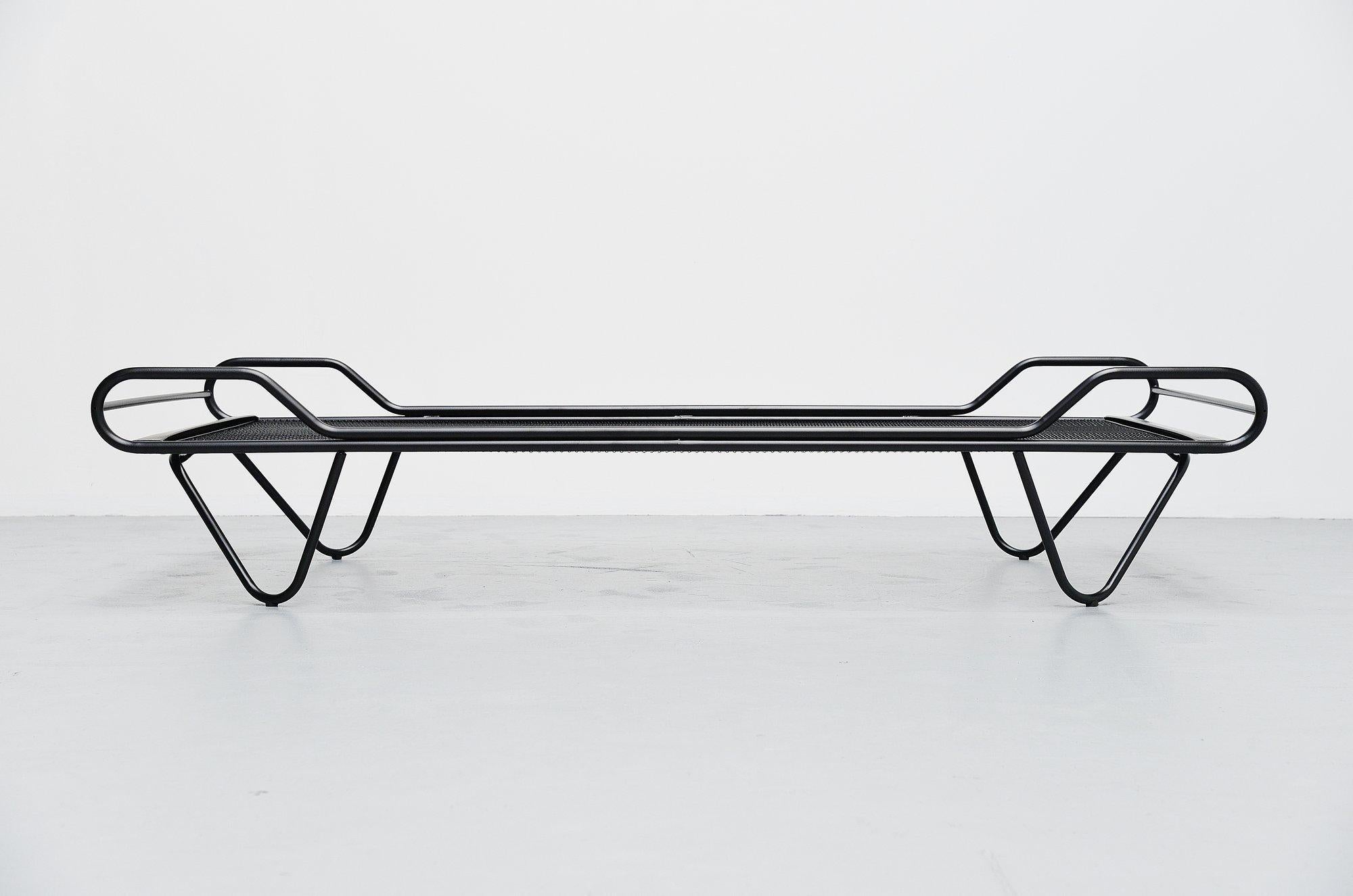 Very daybed in the manner of Jacques Hitier and Mathieu Matégot, France, 1950. It’s is made of black refinished tubular metal and look very nice and sculptural. Made by unknown designer or manufacturer, in the manner of Jacques Hitier, Pierre