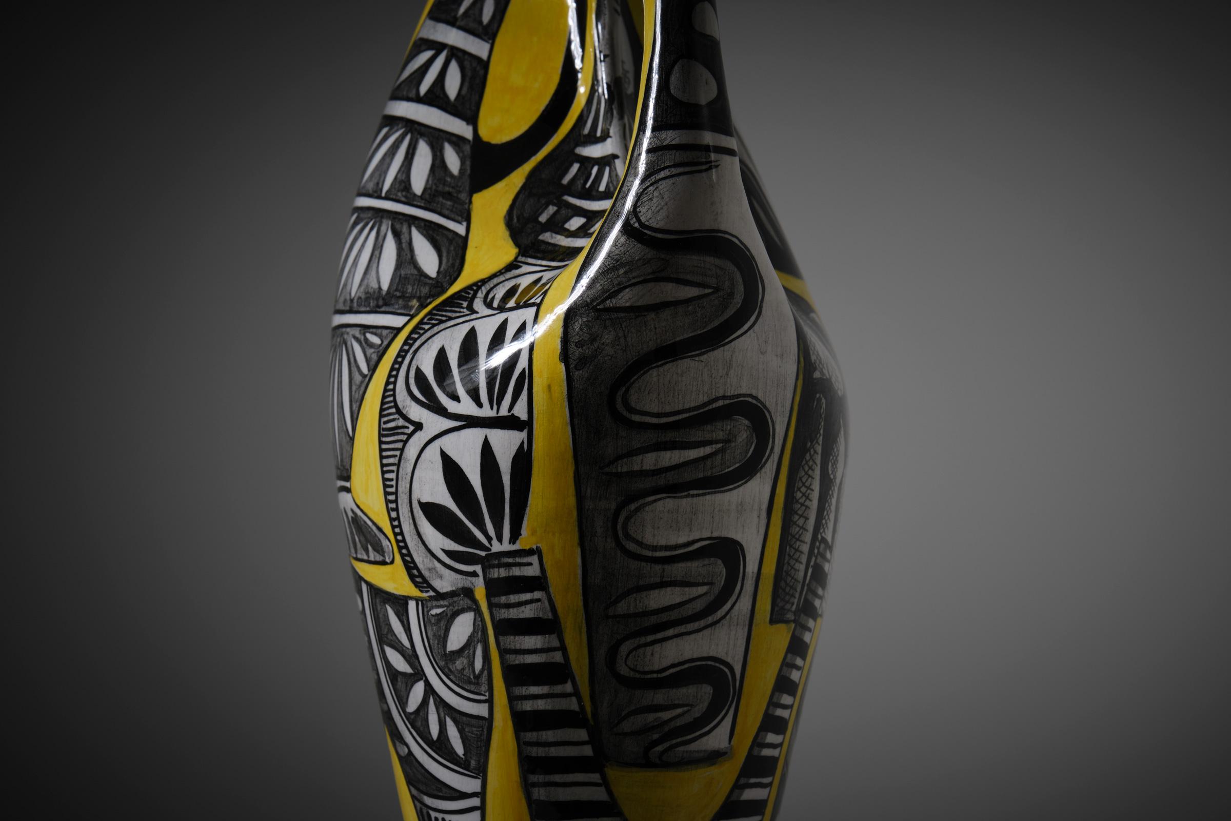 Sculptural Decorated Ceramic Vase, Italy, 1950s For Sale 3