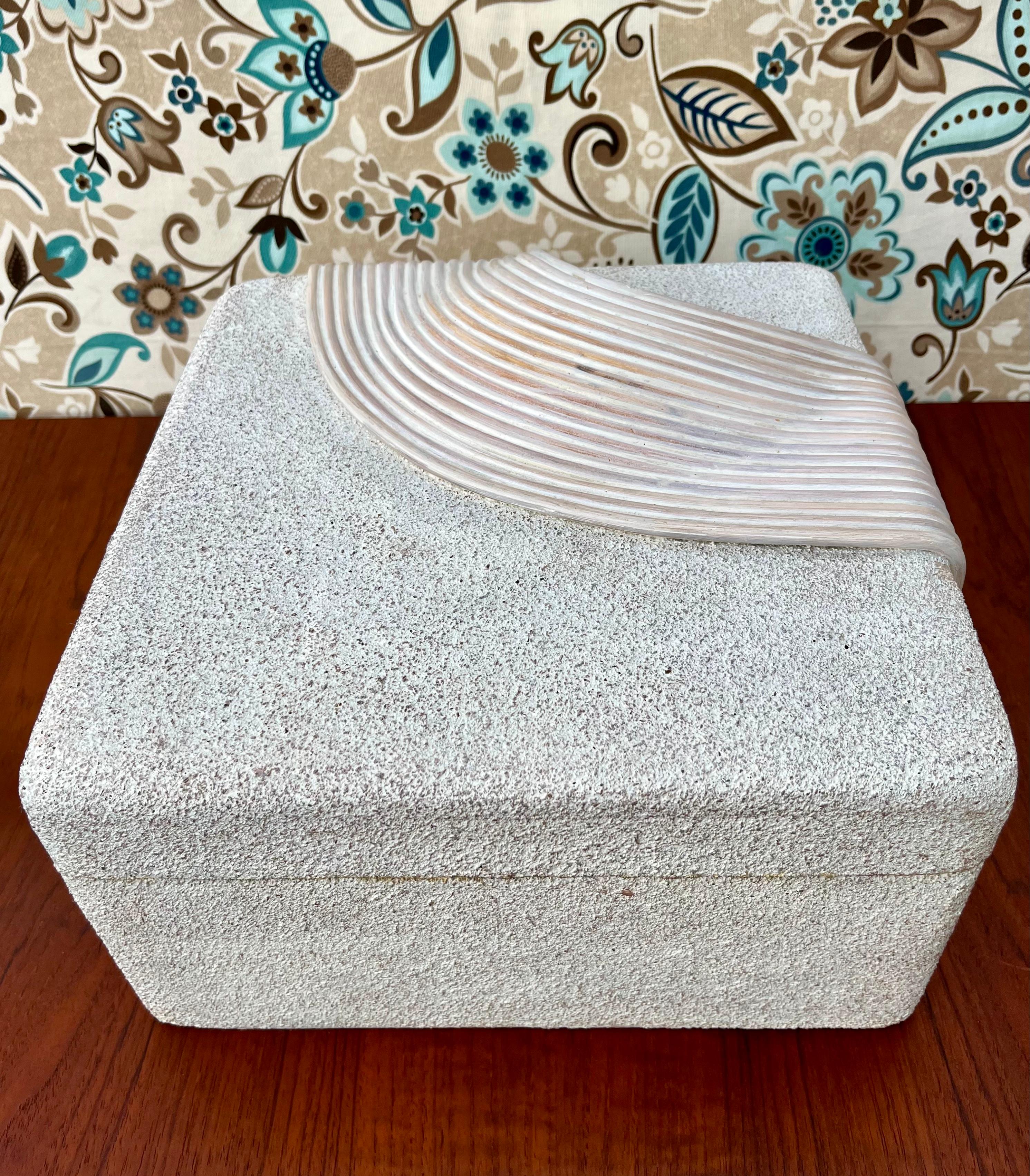 Vintage Post Modern Split Reed Decorative Jewelry Box in the Betty Cobonpue Style. Circa 1980s. Unsigned
Features a split reed gracefully curved detail over a textured stone frame with a solid wood interior. 
In excellent original condition, with