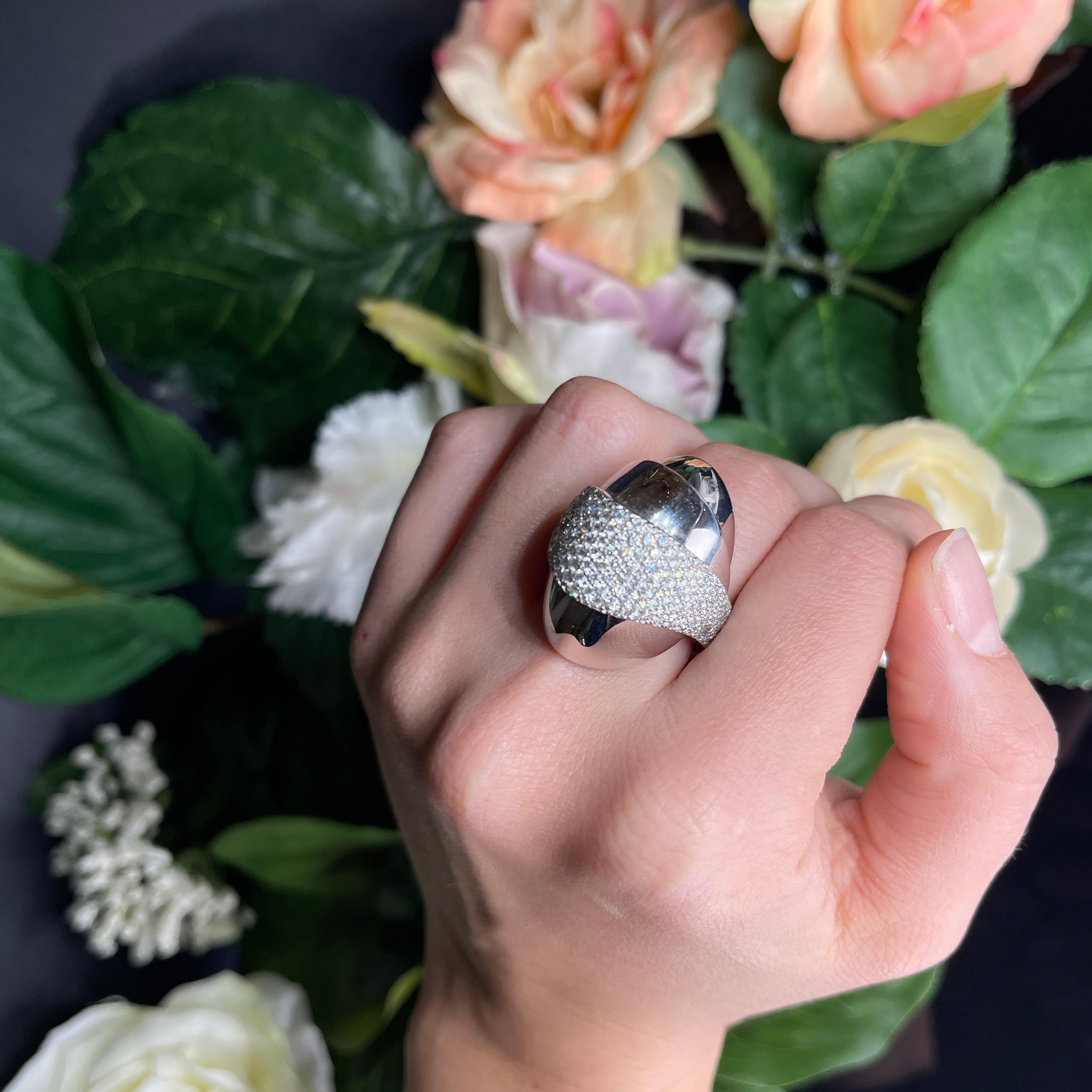 Sculptural Design Armadillo 18K White Gold Diamond Pavé Ring For Sale 2