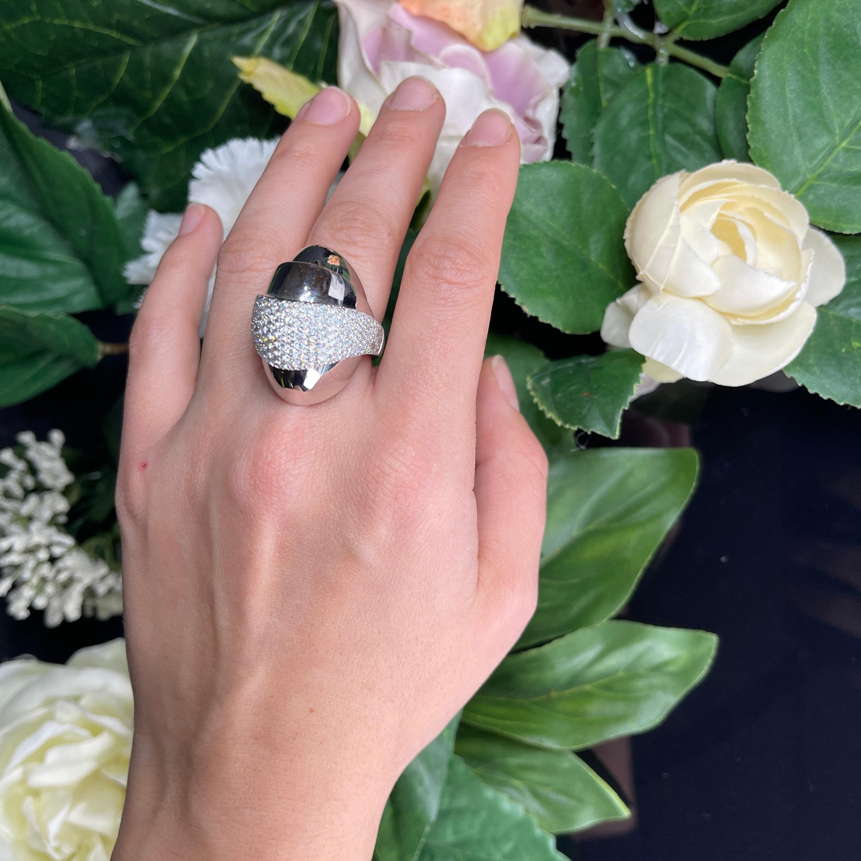 Sculptural Design Armadillo 18K White Gold Diamond Pavé Ring For Sale 4