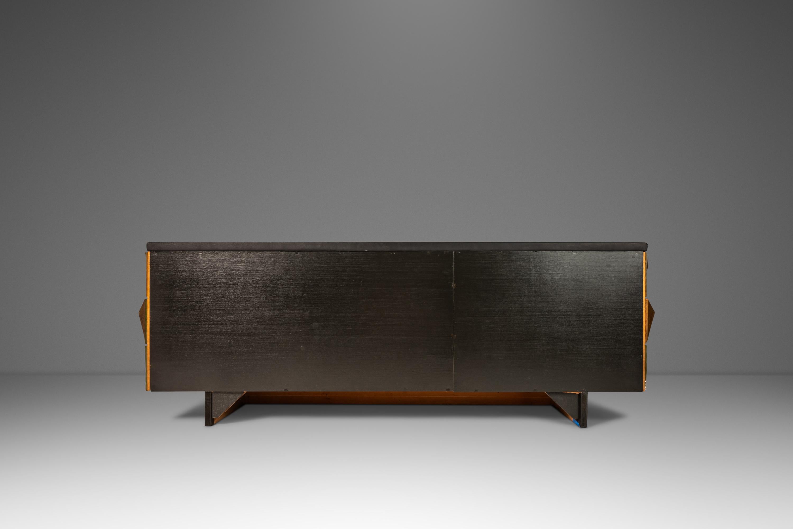 Sculptural Diamond Faced Credenza / Sideboard With Leather Top, Italy, c. 1970's In Good Condition For Sale In Deland, FL