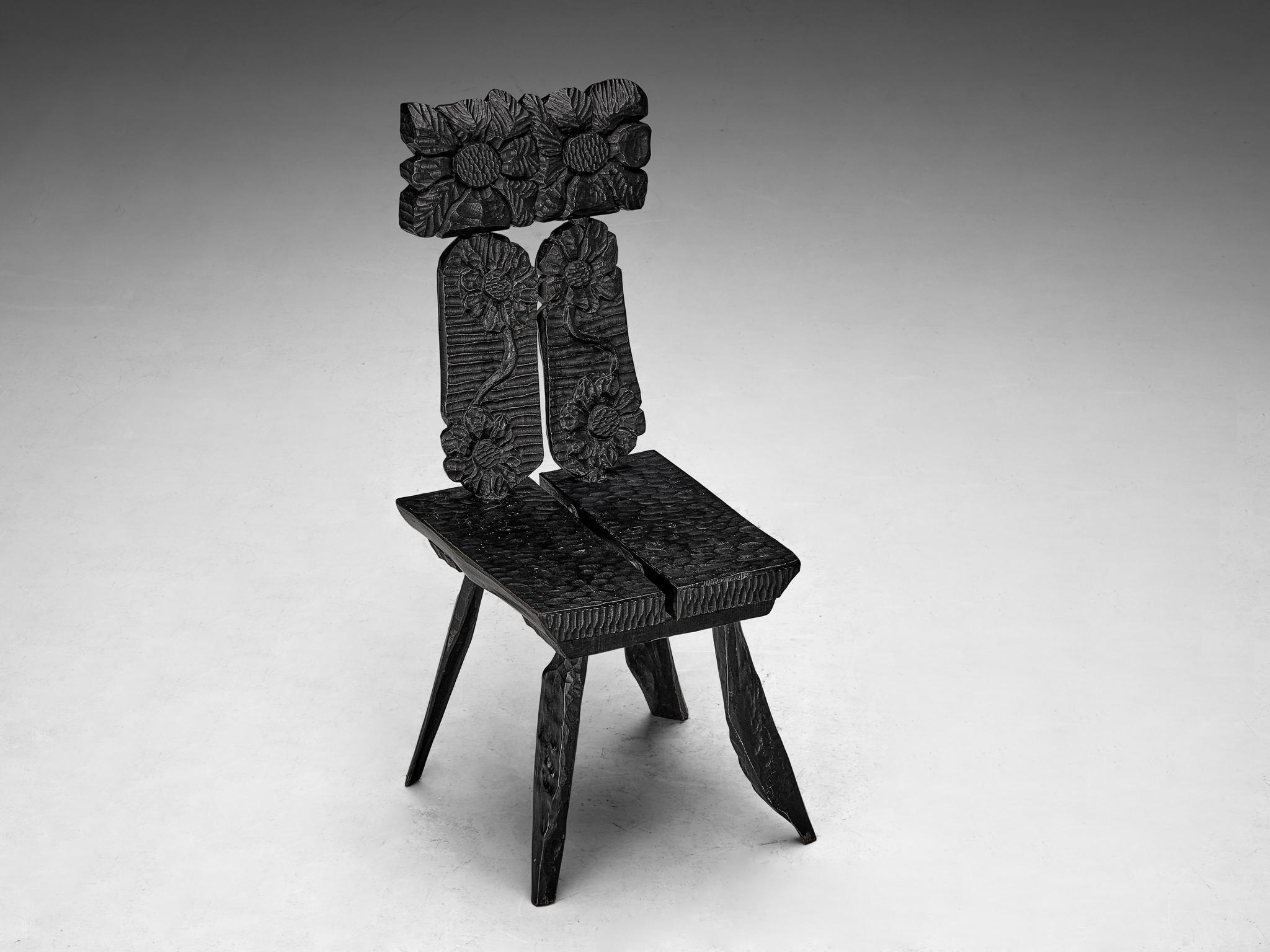 Sculptural Dining Chairs in Black Lacquered Wood with Decorative Carvings  For Sale 1