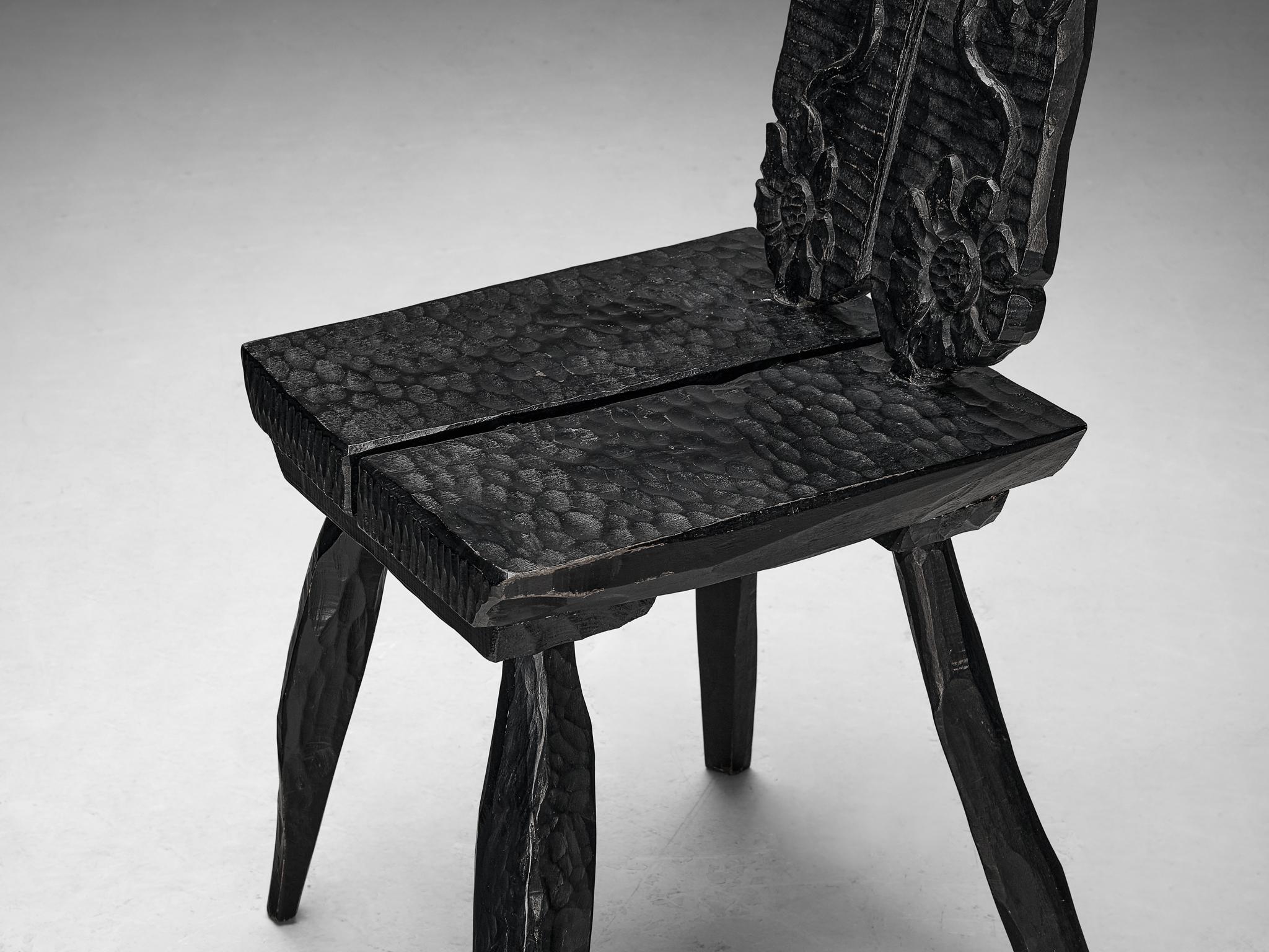 Sculptural Dining Chairs in Black Lacquered Wood with Decorative Carvings  For Sale 3