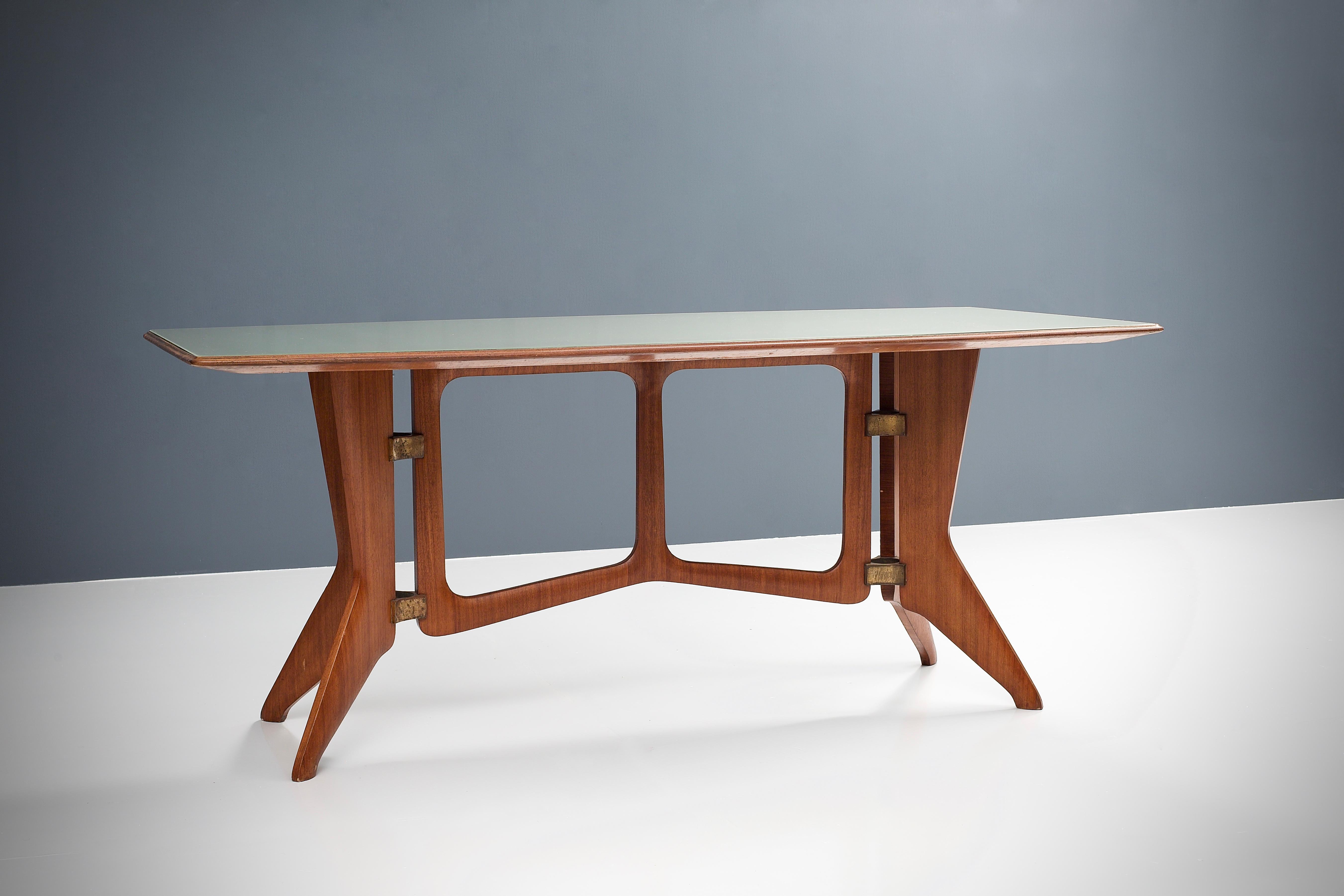 Milieu du XXe siècle Table à manger sculpturale d'Ariberto Colombo, Italie, années 1950 en vente