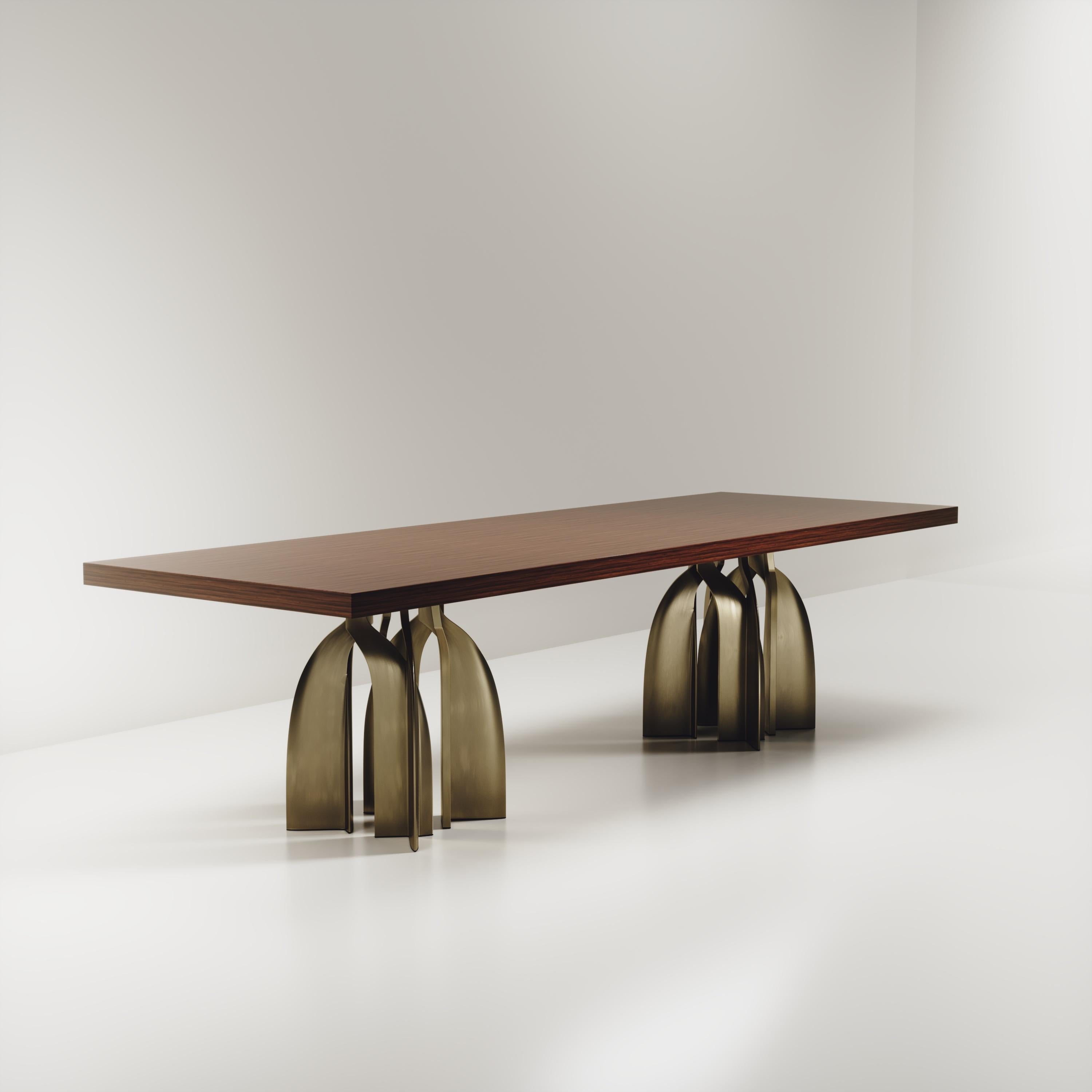 Table de salle à manger sculpturale en incrustation de macassar et laiton patiné par Kifu Paris Neuf - En vente à New York, NY