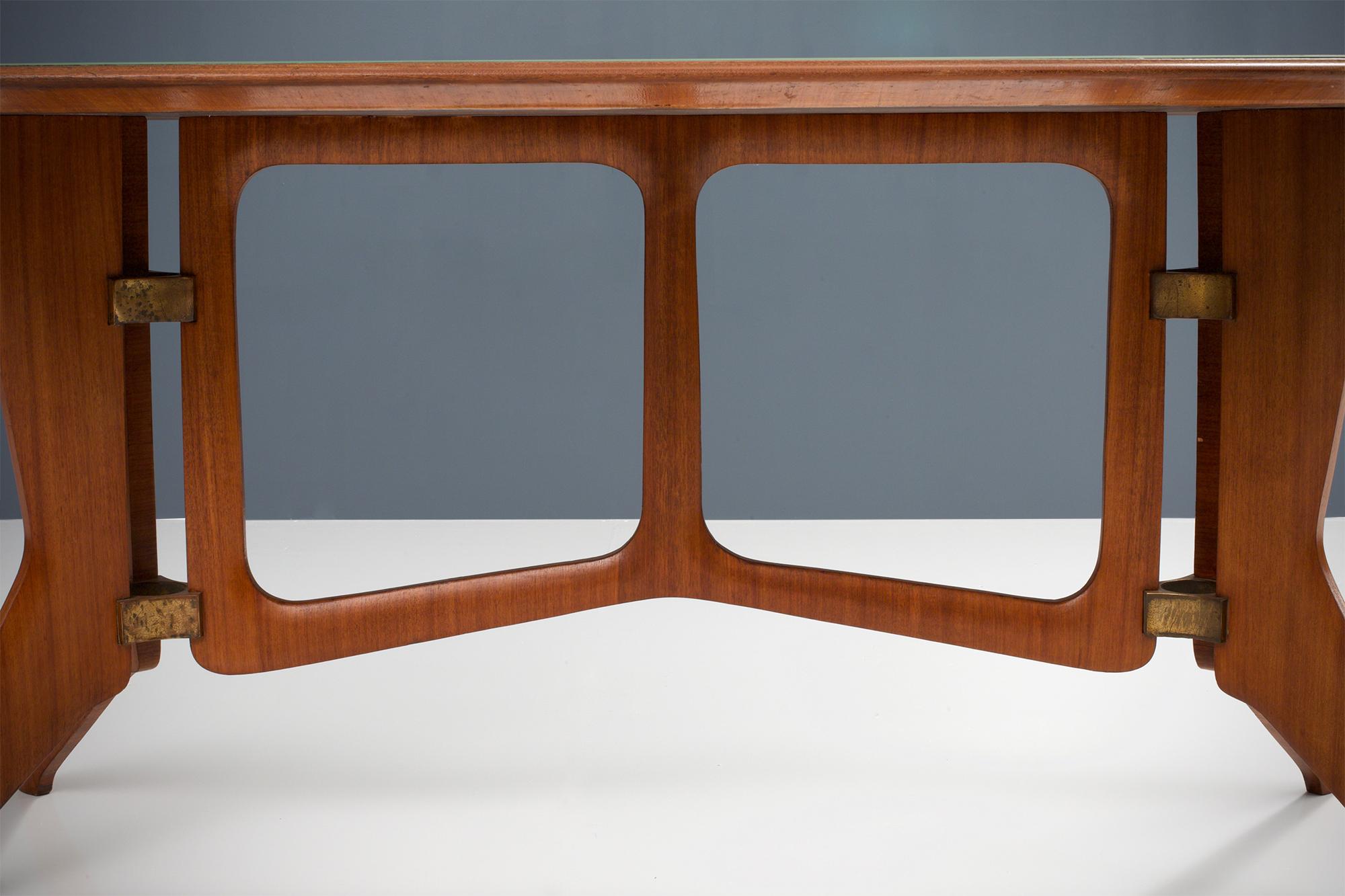 Sculptural  Dining Table by Ariberto Colombo in Teak, Brass and Glass, 1950's In Good Condition For Sale In Amsterdam, NL