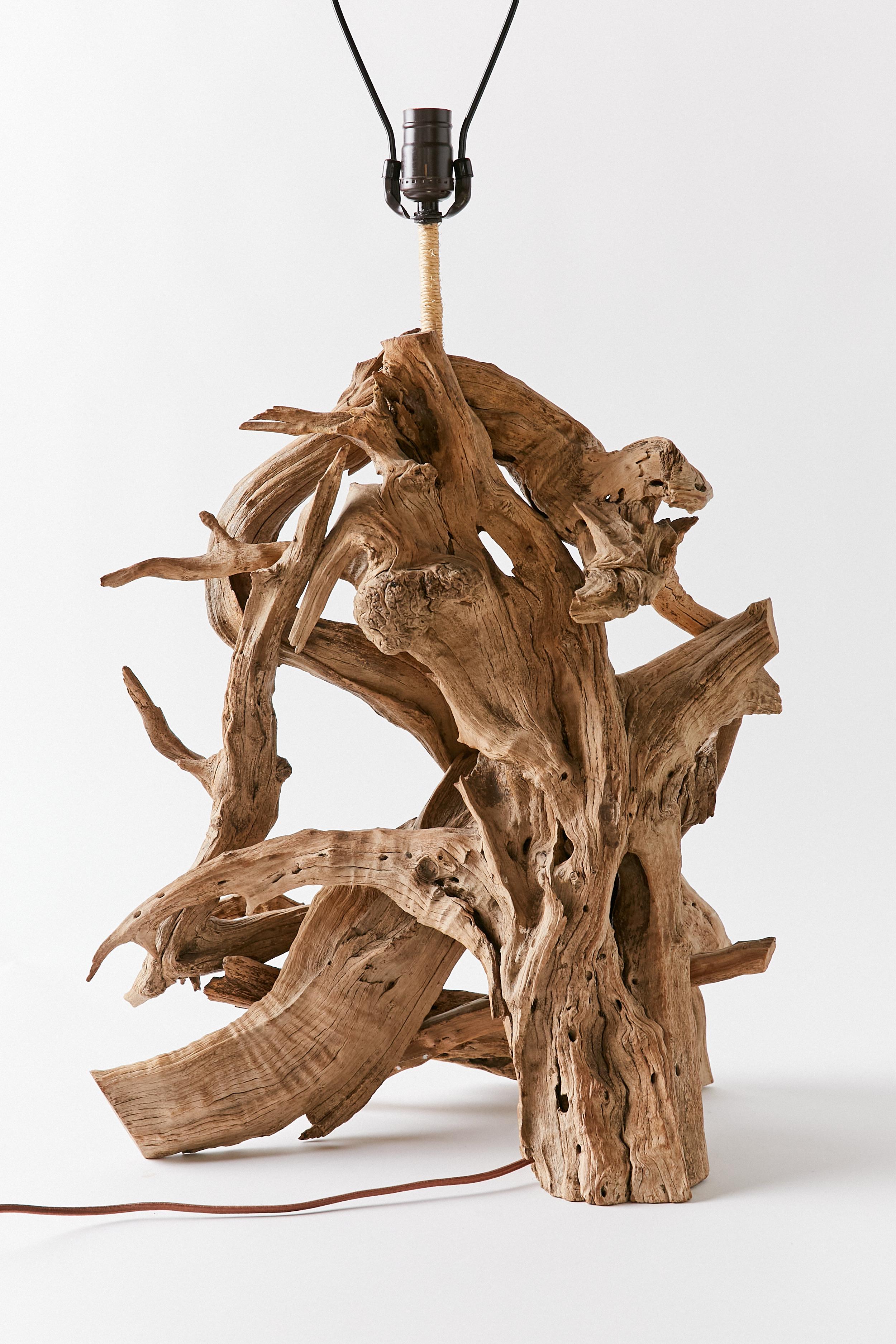 Mid-Century Modern Lampe sculpturale en bois flotté en vente