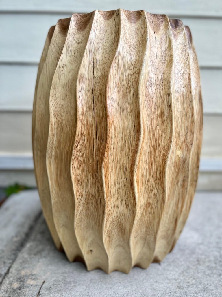 Sculptural Drum Table with Fluted Sides in Suar Wood, Thailand For Sale 3