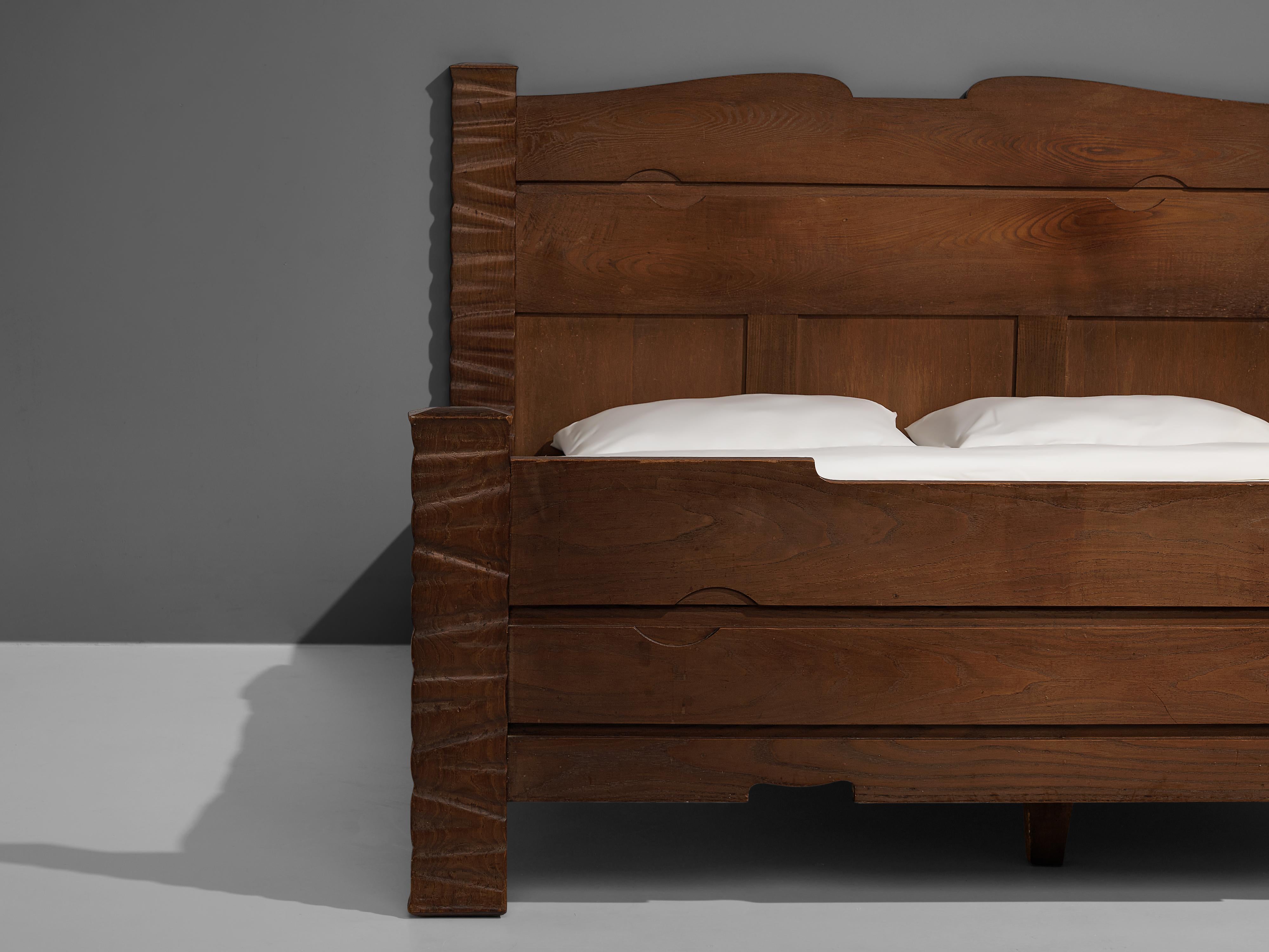 Mid-20th Century Sculptural Ernesto Valabrega Kingsize Bed in Oak with Nightstands