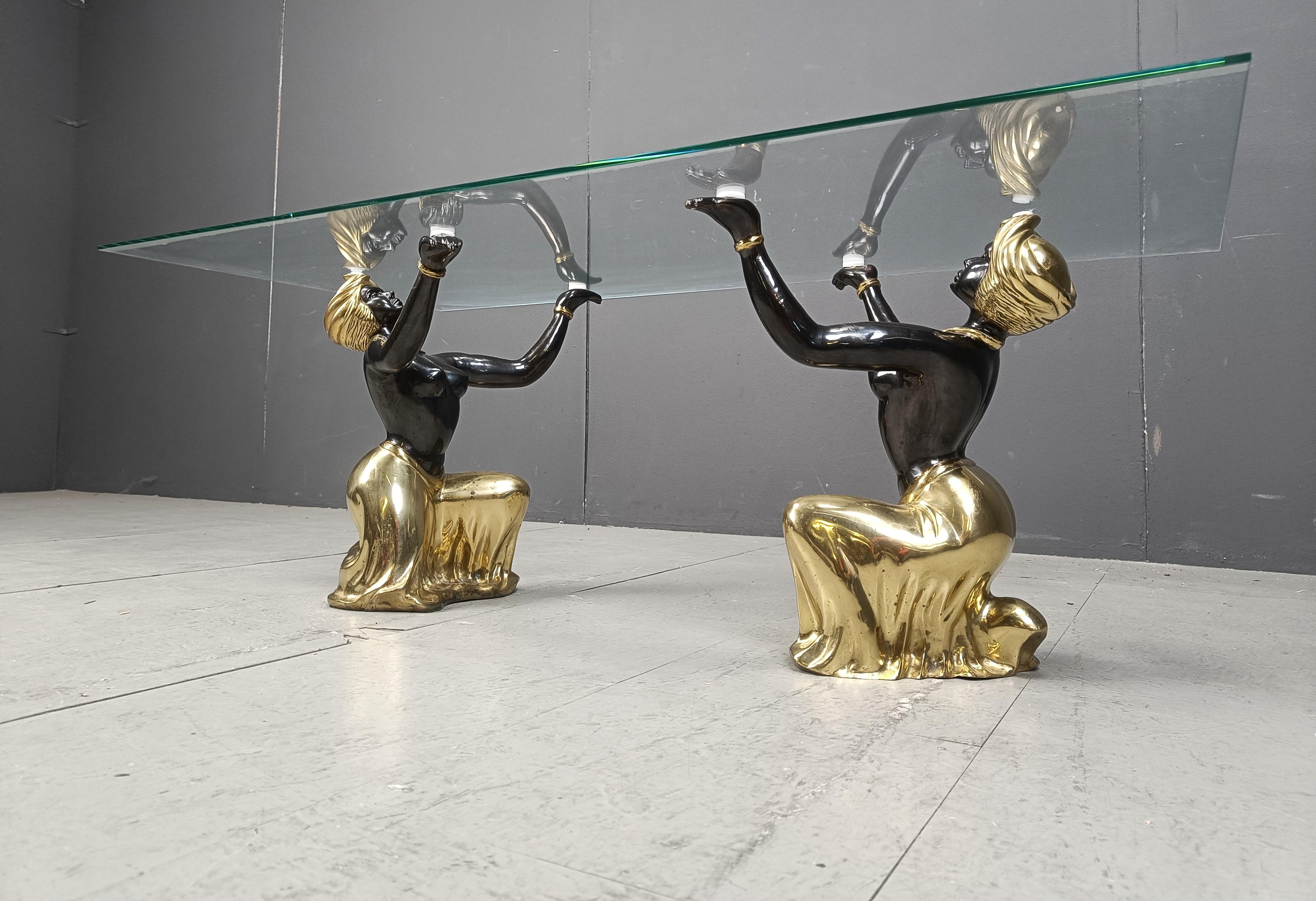 Hollywood Regency Table basse sculpturale, années 1970 en vente