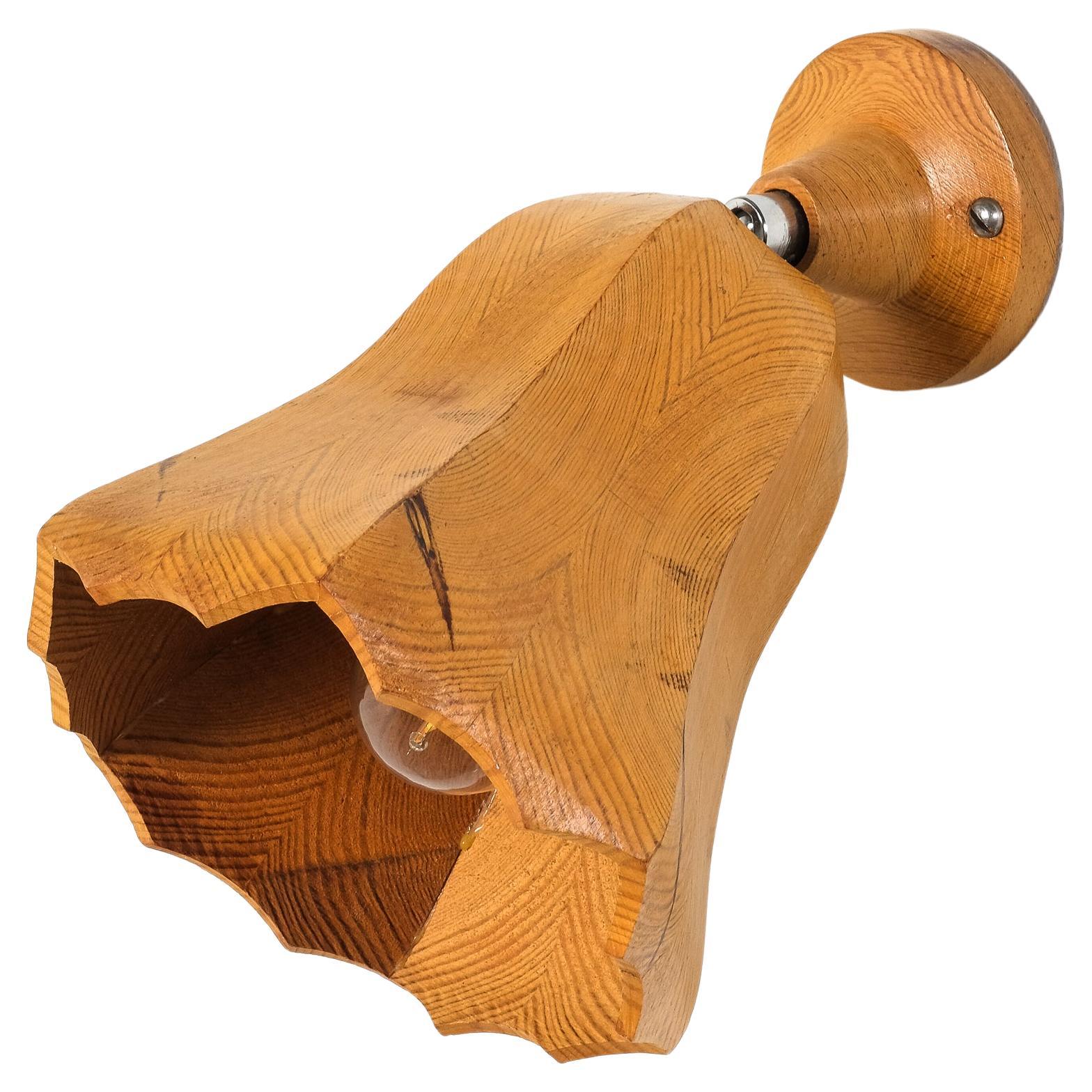 Sculptural Finnish Pine Wood Wall Lamp, 1970s