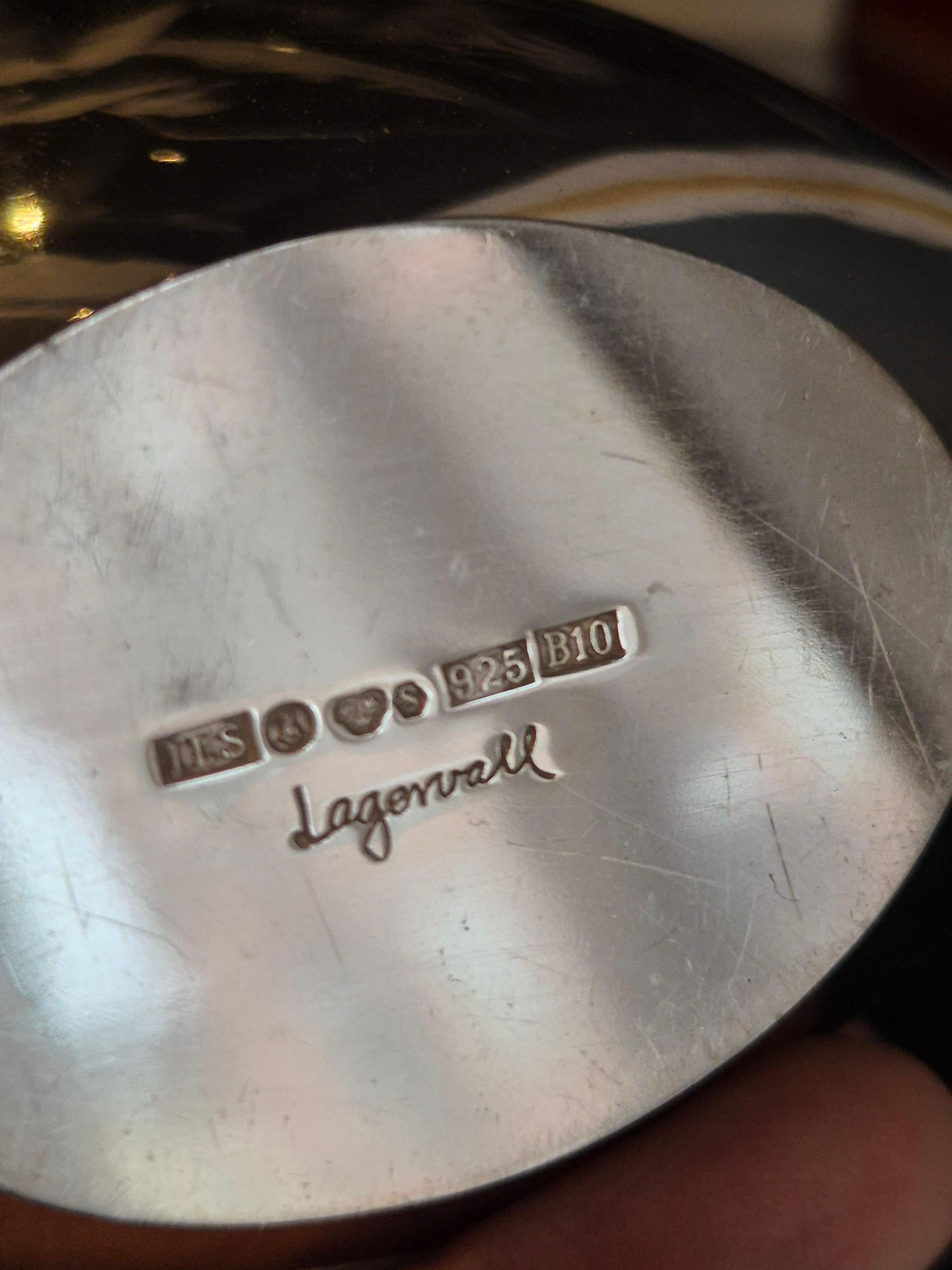 Sculptural flask in solid silver with agate by Inga Lagervall, Swedish 1952. For Sale 1