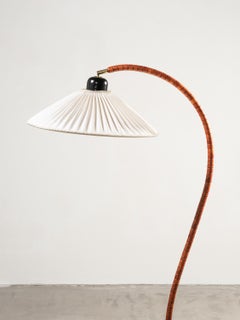 Sculptural Floor Lamp in Beech Wood and Brass by Markslöjd, Sweden, 1970s