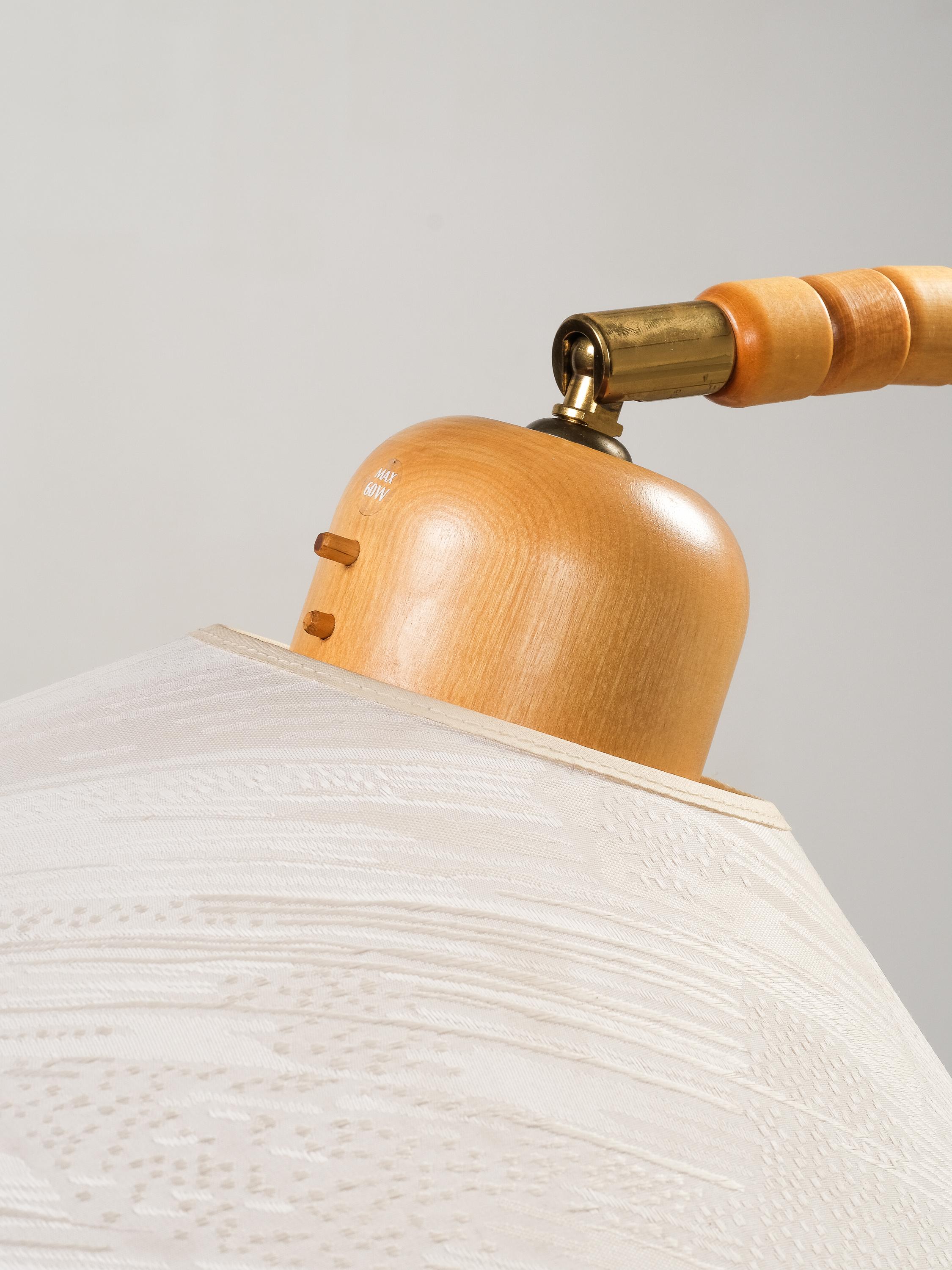 Late 20th Century Sculptural Floor Lamp in Birch Wood and Brass by Markslöjd, Sweden, 1970s For Sale
