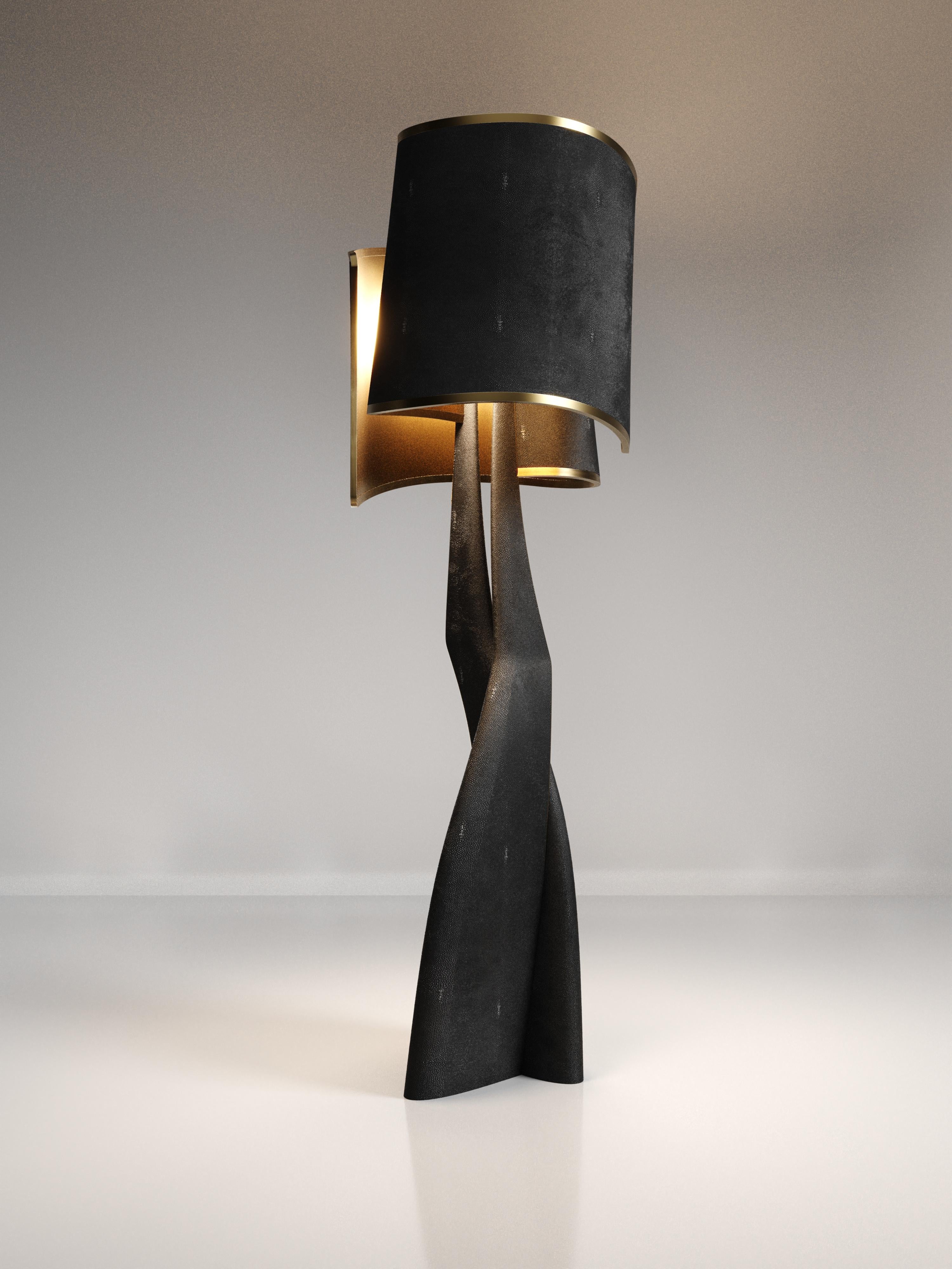 Sculptural Floor Lamp in Shell Inlay and Bronze-Patina Brass by Kifu Paris For Sale 3