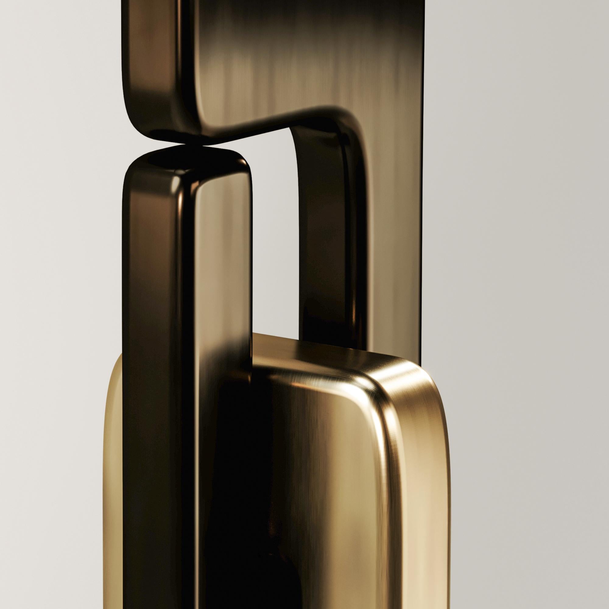 Lampadaire sculptural avec détails en laiton patiné bronze de Kifu Paris en vente 3