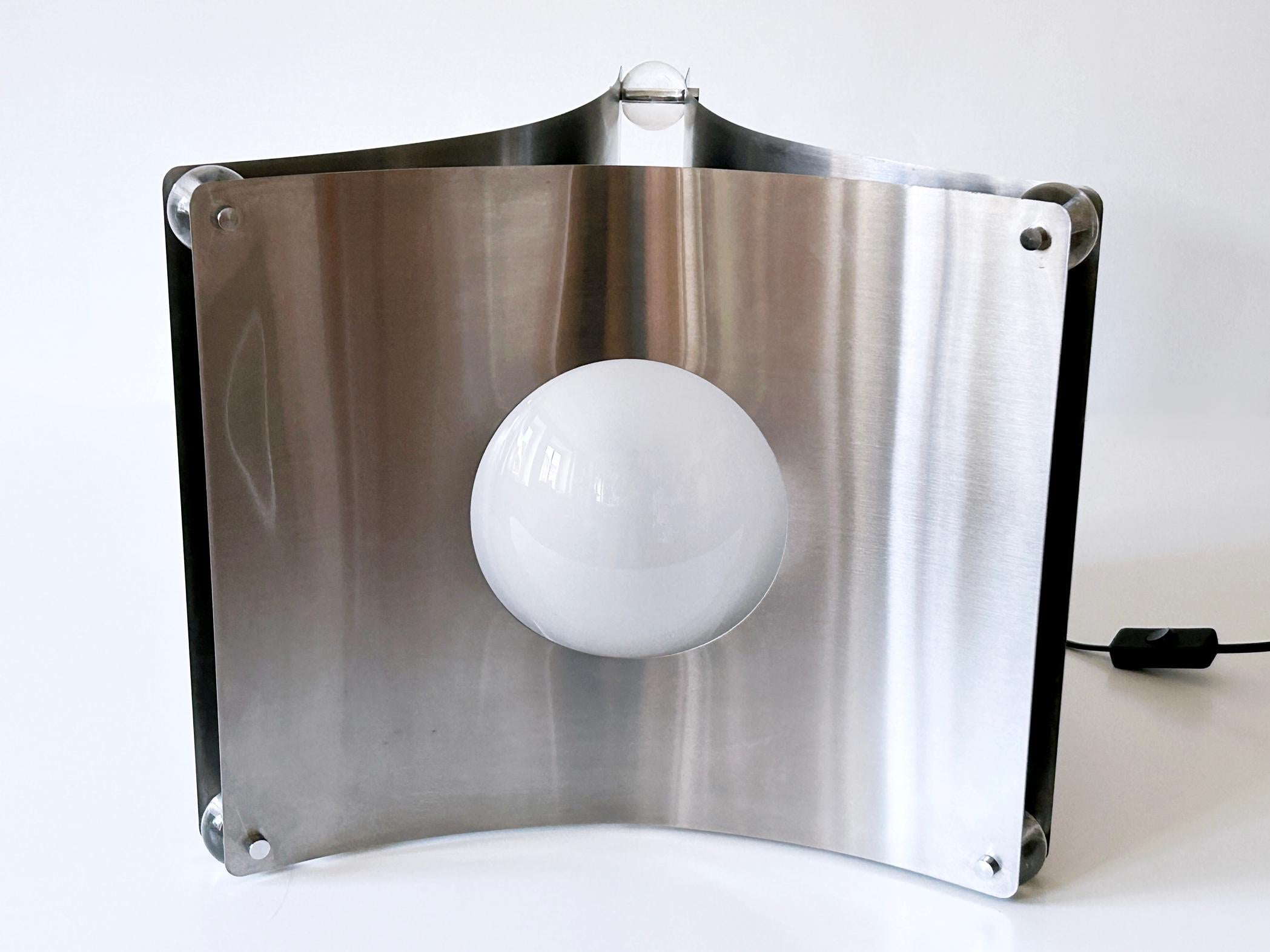 Lucite Lampada scultorea da terra o da tavolo 'TAW' di Luigi Massoni per Guzzini Italia 1960s in vendita