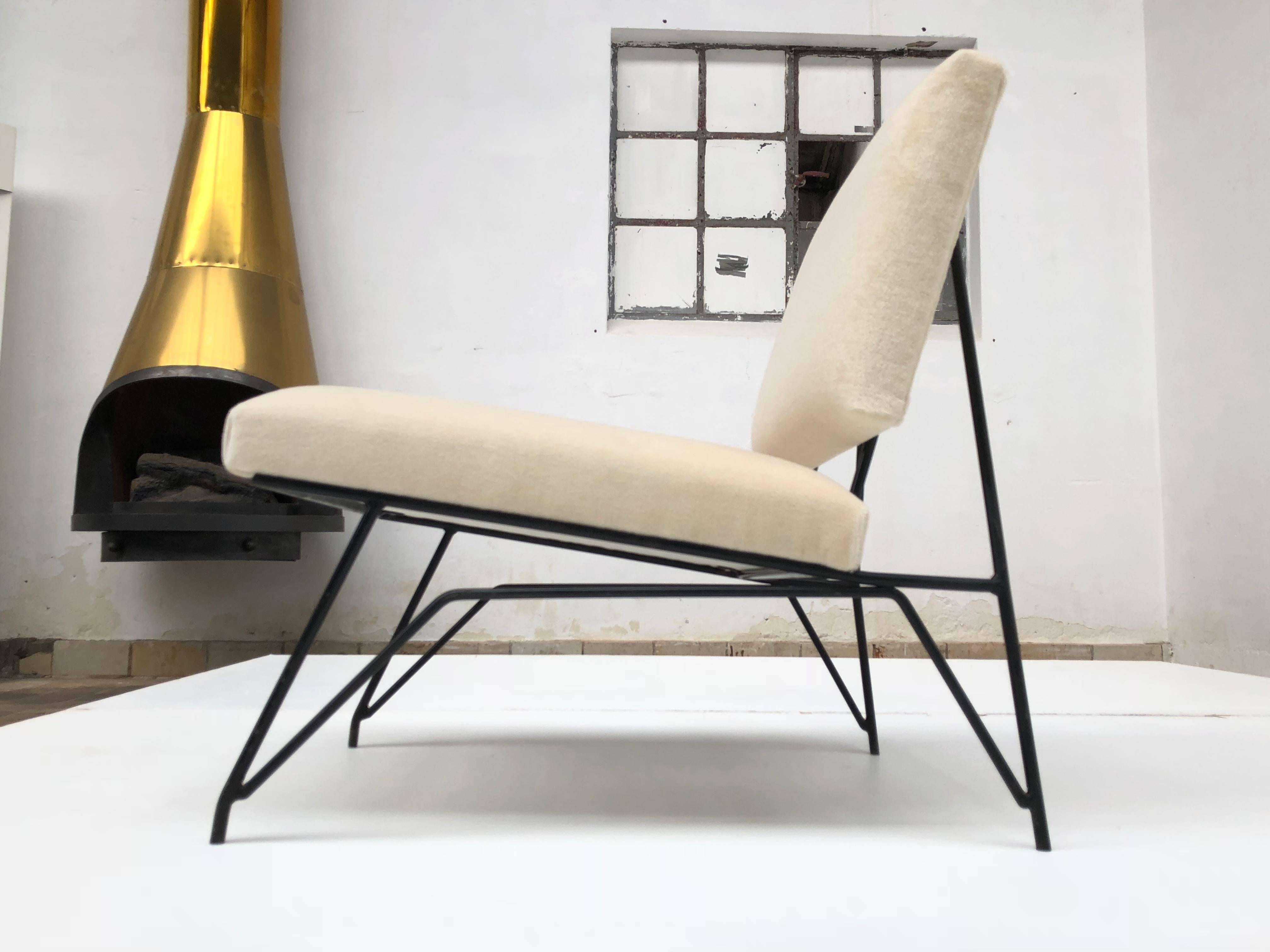 Mid-20th Century Sculptural Form Lounge Chair Attributed to Ravegnati & Vincenzi for D'arbo, 1950