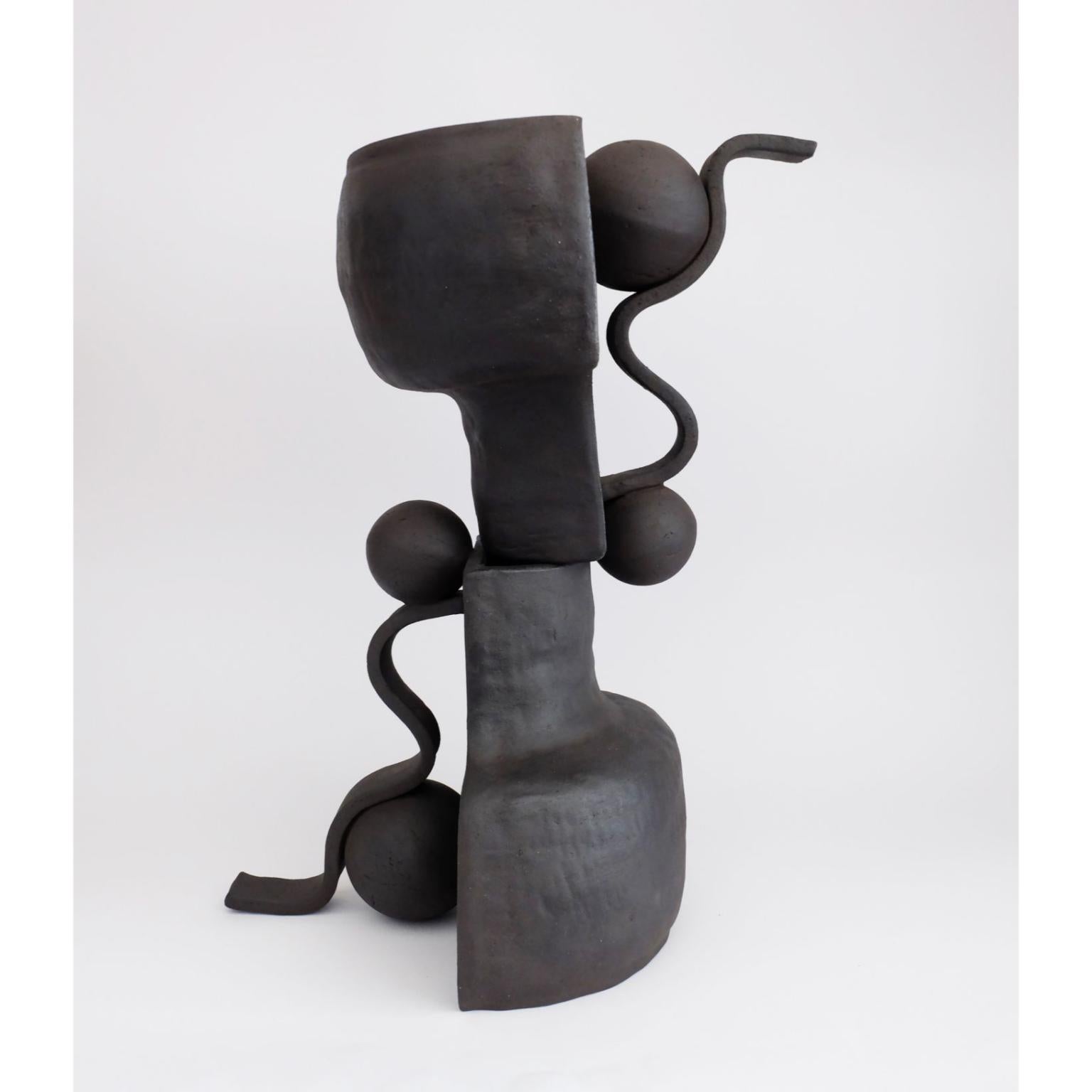 Skulpturale Fragment-Vase von Ia Kutateladze (Deutsch) im Angebot