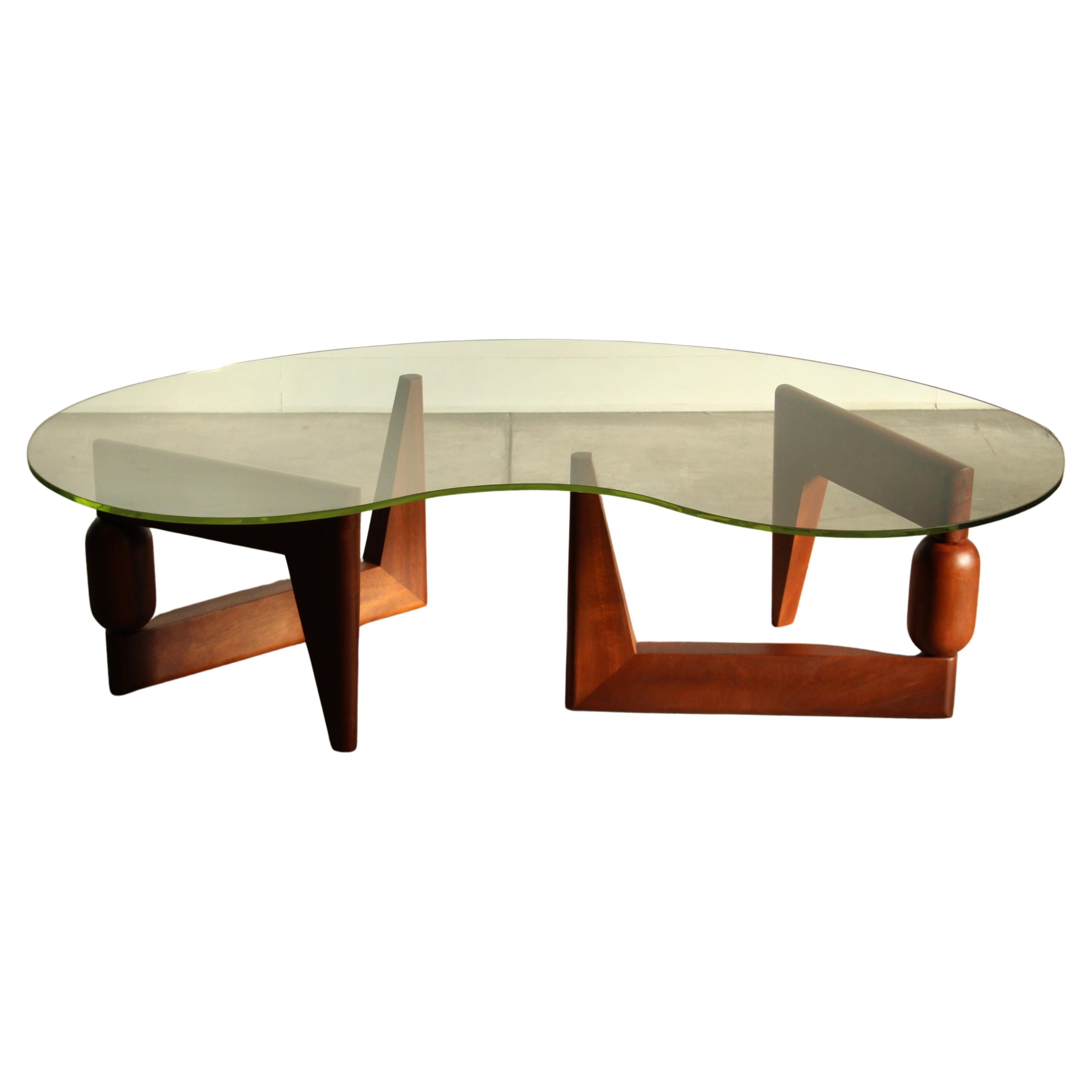 Sculptural Freeform Coffee Table in the Manner of Isamu Noguchi, 1970s For Sale