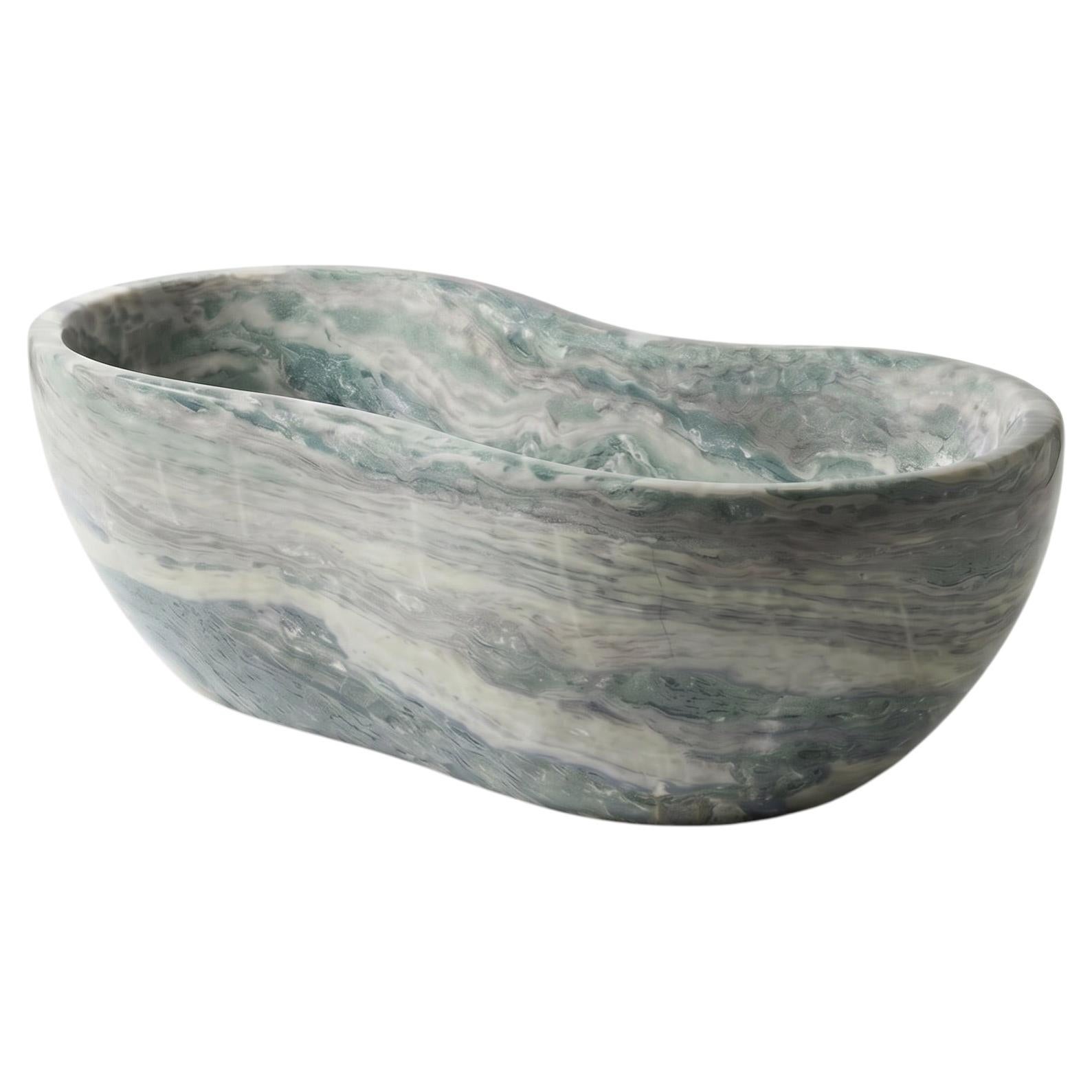 Vasca da bagno scultorea freestanding in marmo con venature verdi di MY HABITAT
